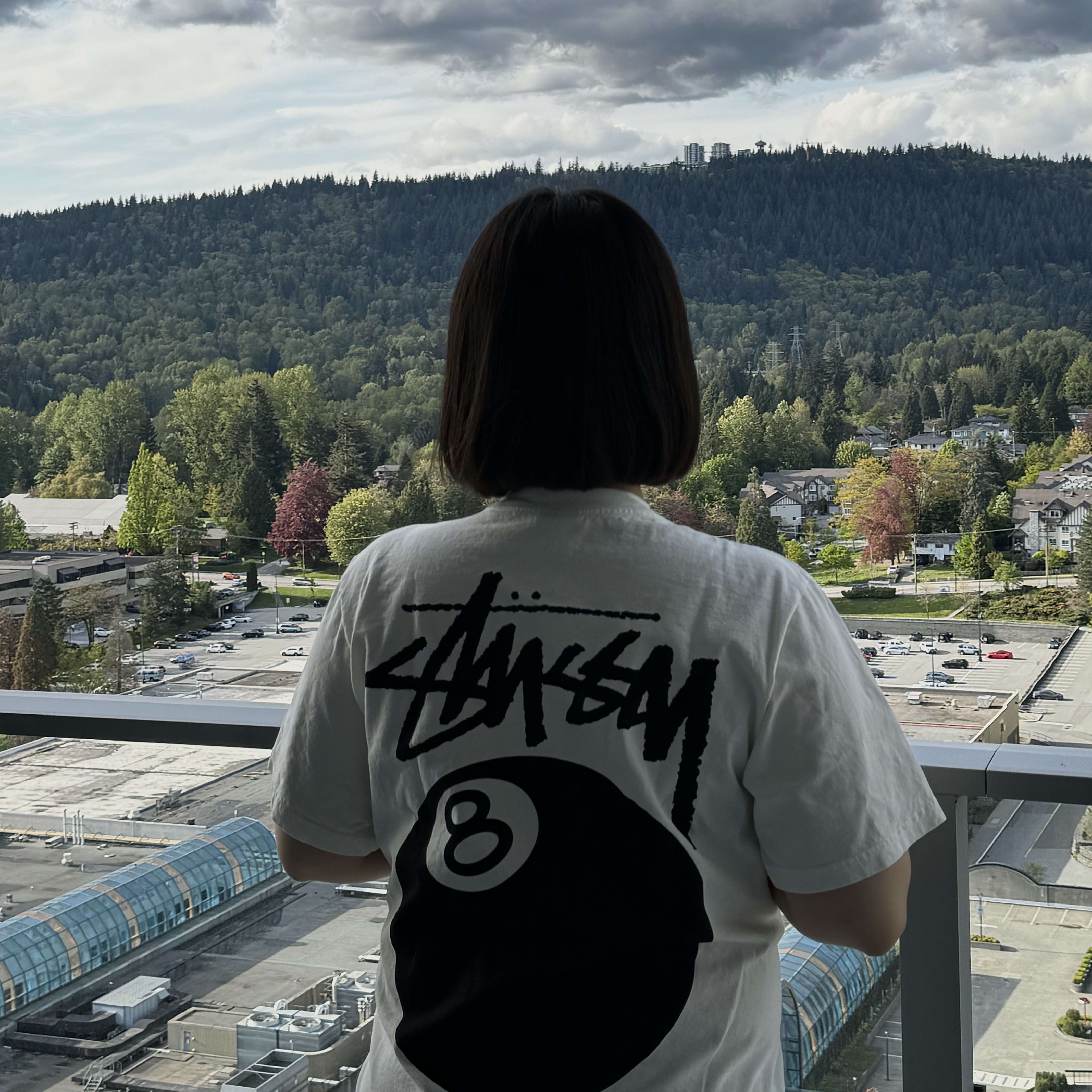 Stussy 8 Ball Pigment Dyed T-Shirt Natural 착용 스타일