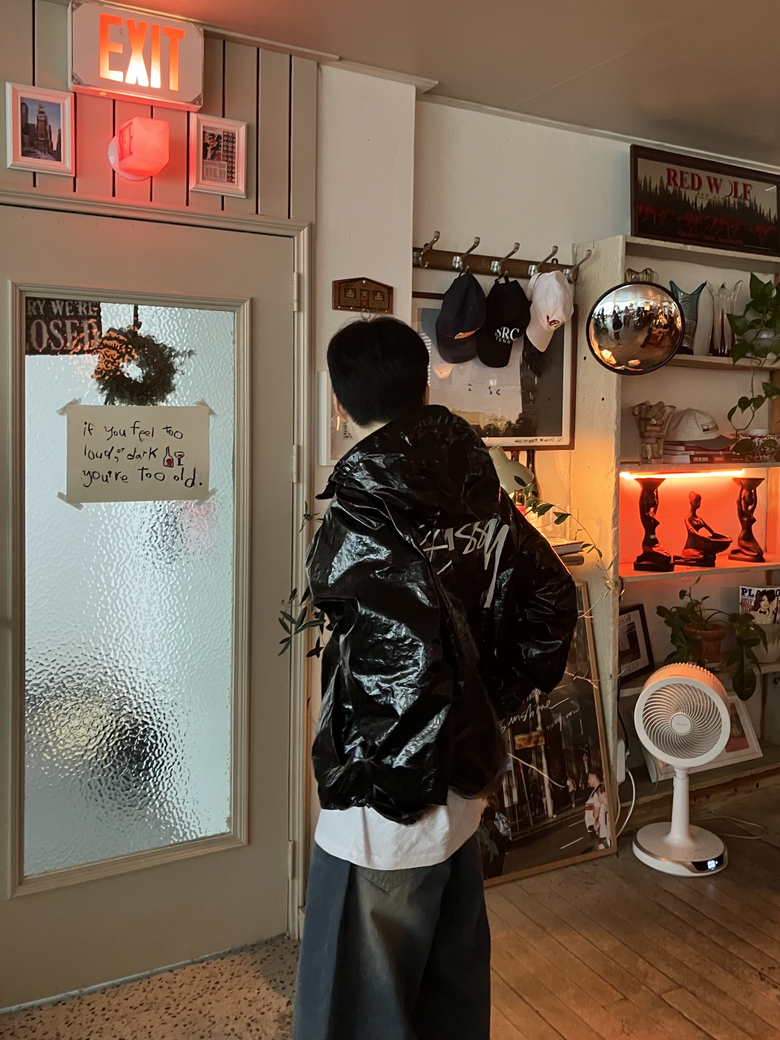 Stussy Beach Shell Coated Ripstop Black 착용 스타일
