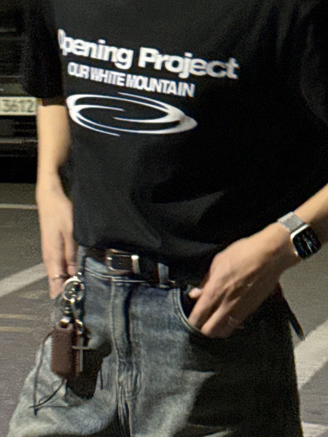 Opening Project Identity T-Shirts 3M Black, Opening Project Identity T-Shirts Washed Black 착용 스타일