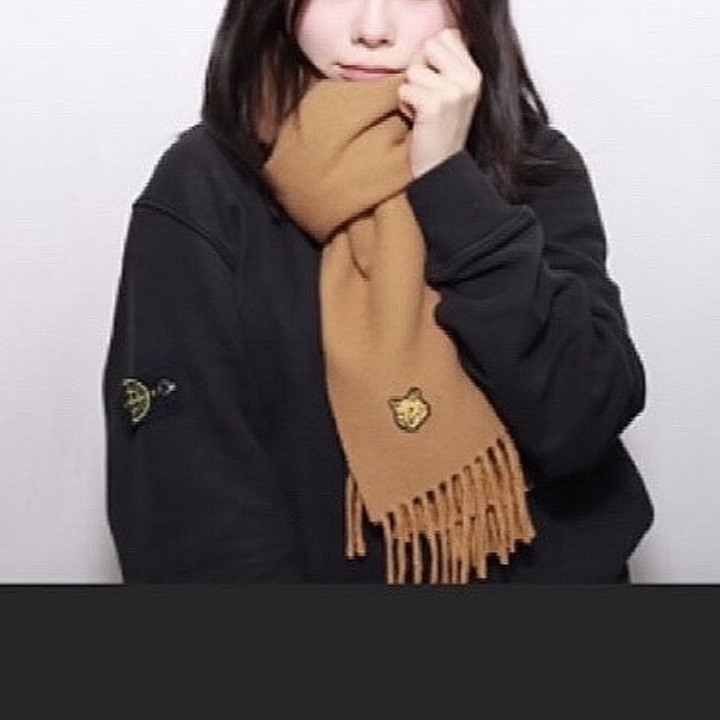 (Kids) Stone Island 61340 Cotton Fleece Crewneck Sweatshirt Black - 22FW, Maison Kitsune Bold Fox Head Patch Muffler Golden Brown Caramel 착용 스타일 - 1
