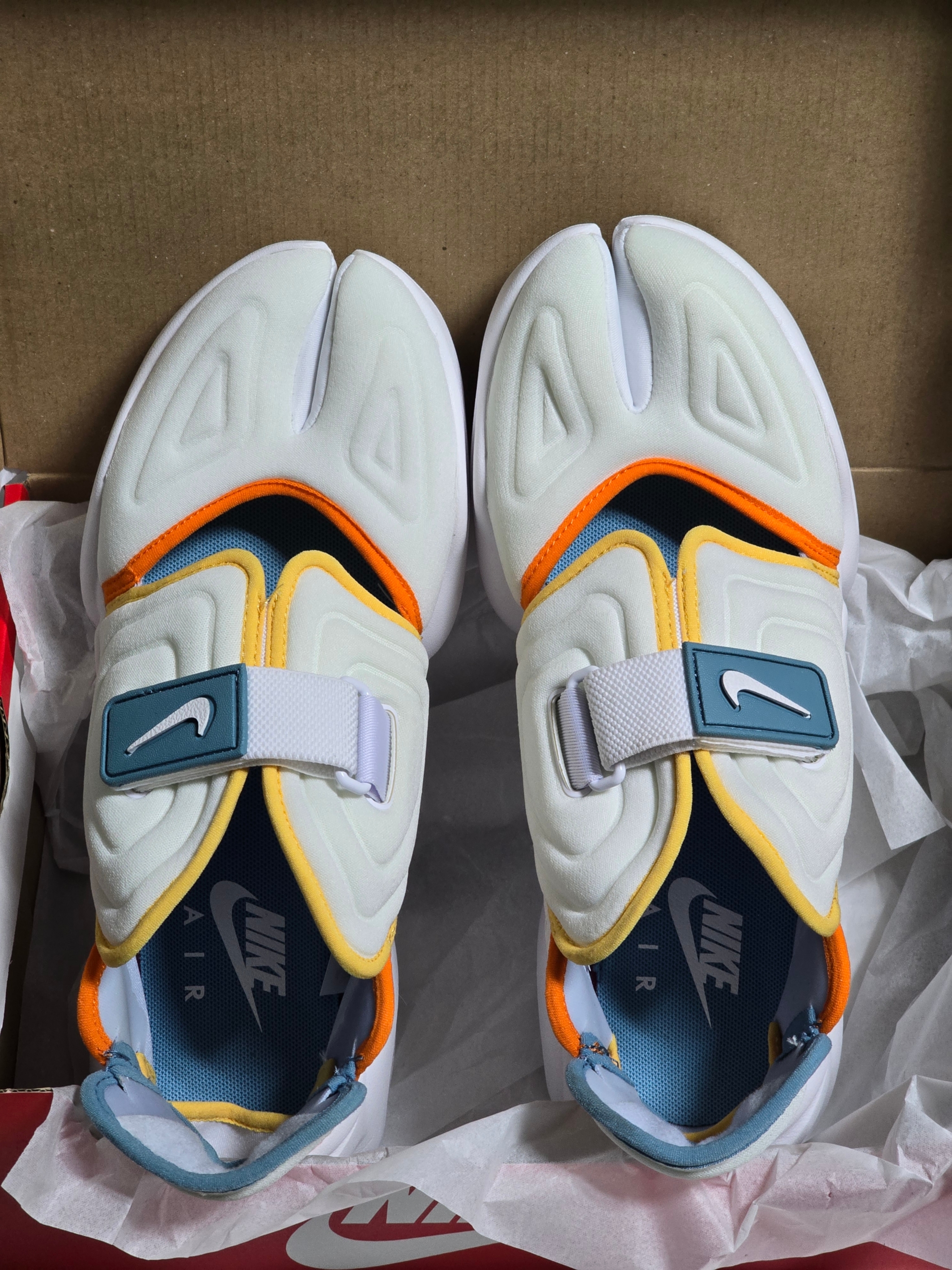 (W) Nike Air Rift Breathe White Pure Platinum, (W) Nike Aqua Rift White Cerulean 착용 스타일 - 3