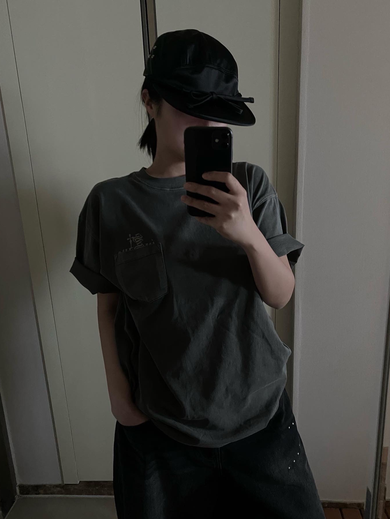 YOUCHE QS Duck Cap Black 착용 스타일