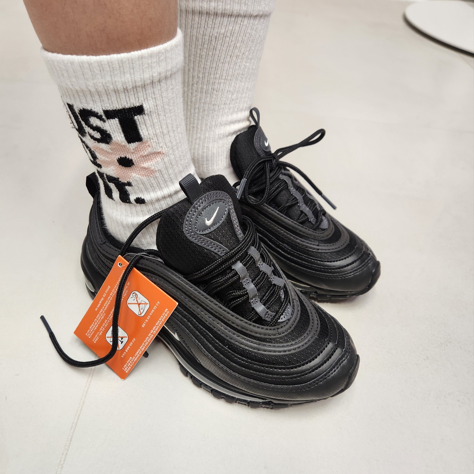 (GS) Nike Air Max 97 Black 착용 스타일