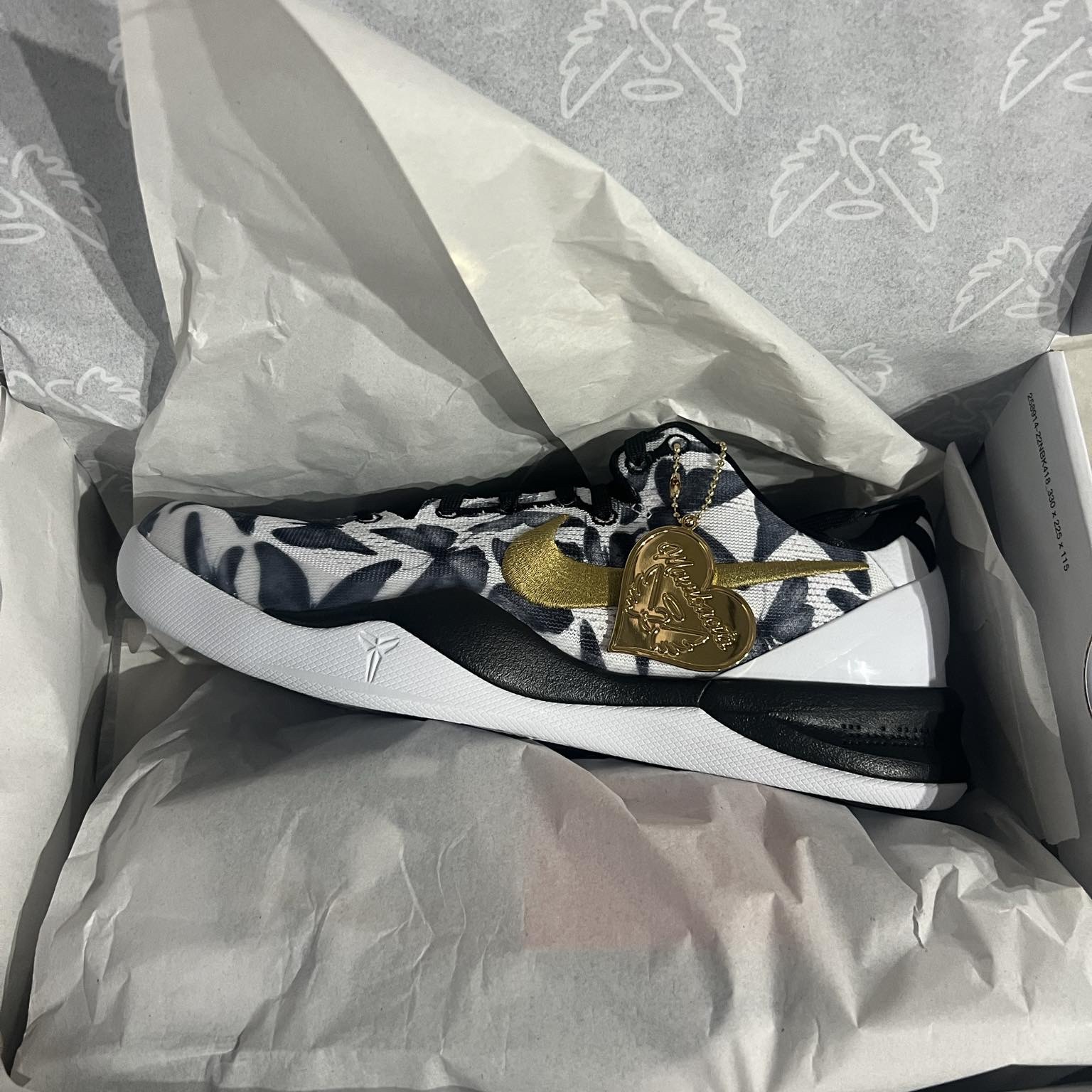 Nike Kobe 8 Protro Mambacita 착용 스타일