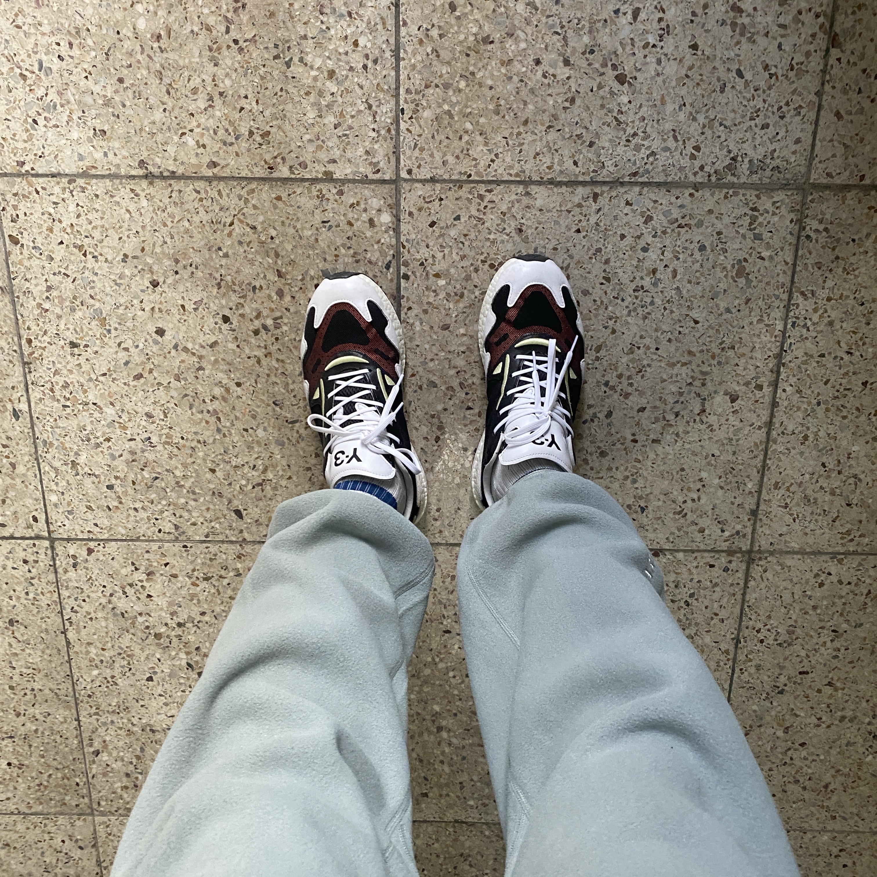 Nike ACG Polartec Wolf Tree Pants Mica Green - Asia, Y-3 Rhisu Run Multi 착용 스타일