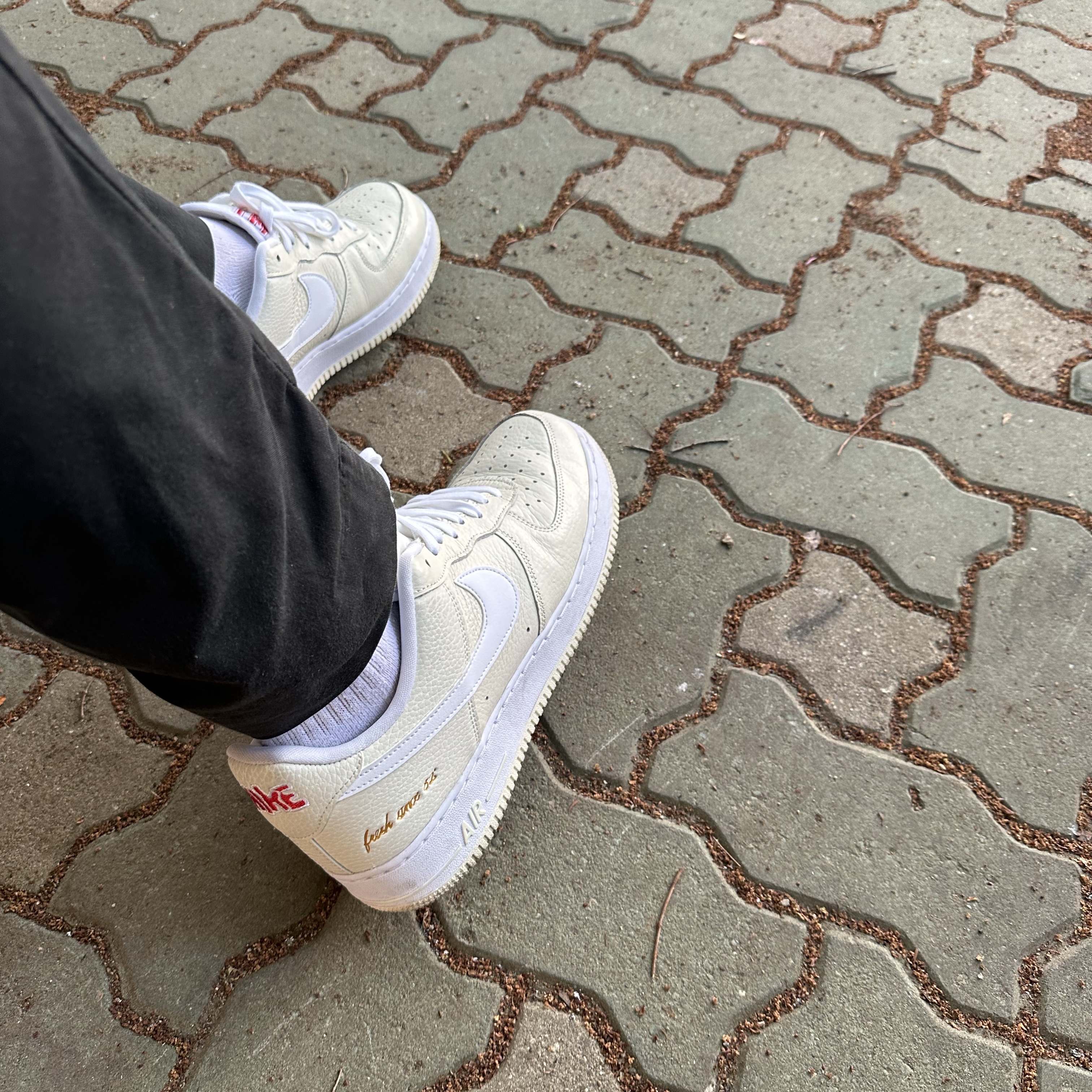 Nike Air Force 1 '07 PRM Popcorn 착용 스타일 - 3