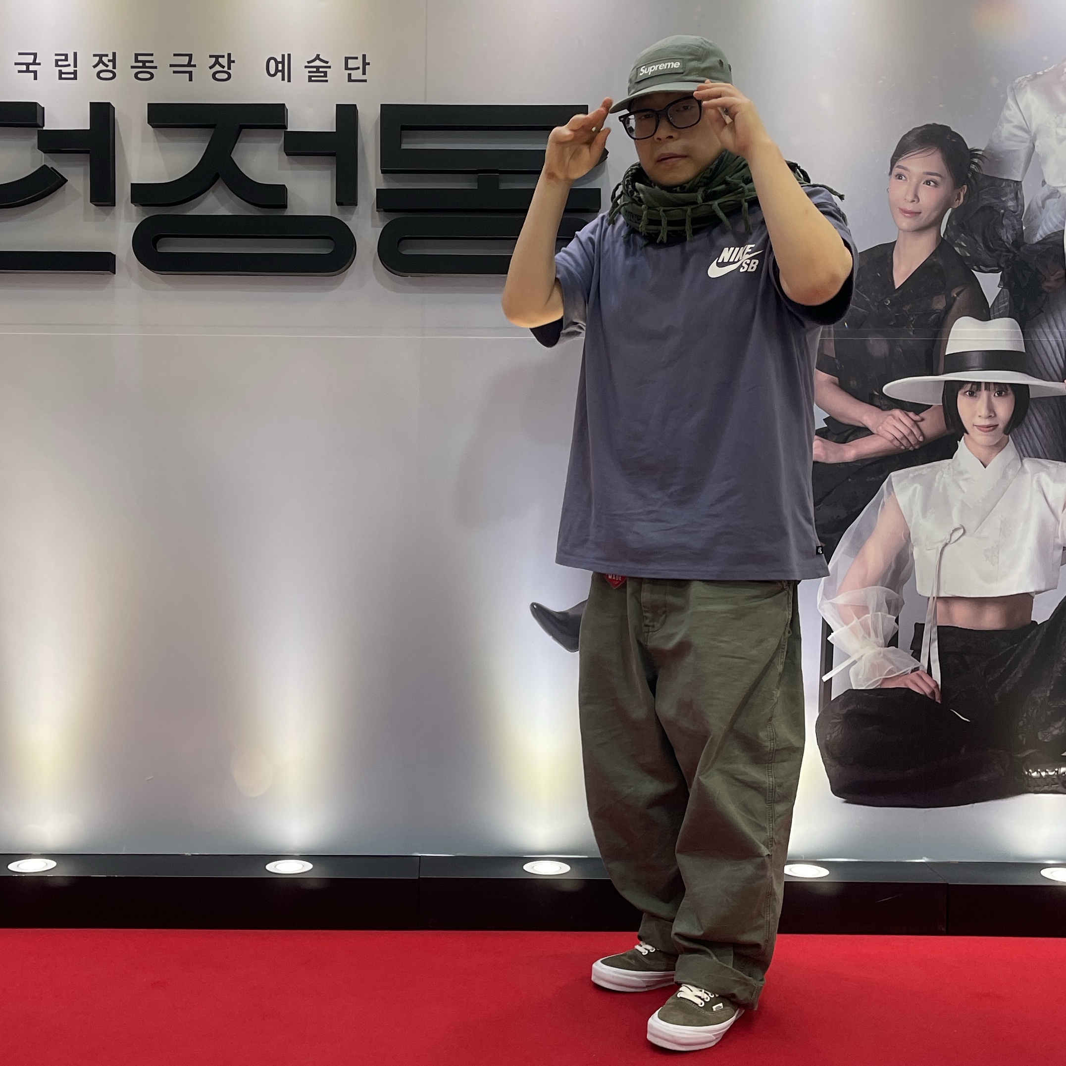 Supreme Military Camp Cap Olive - 23FW 착용 스타일