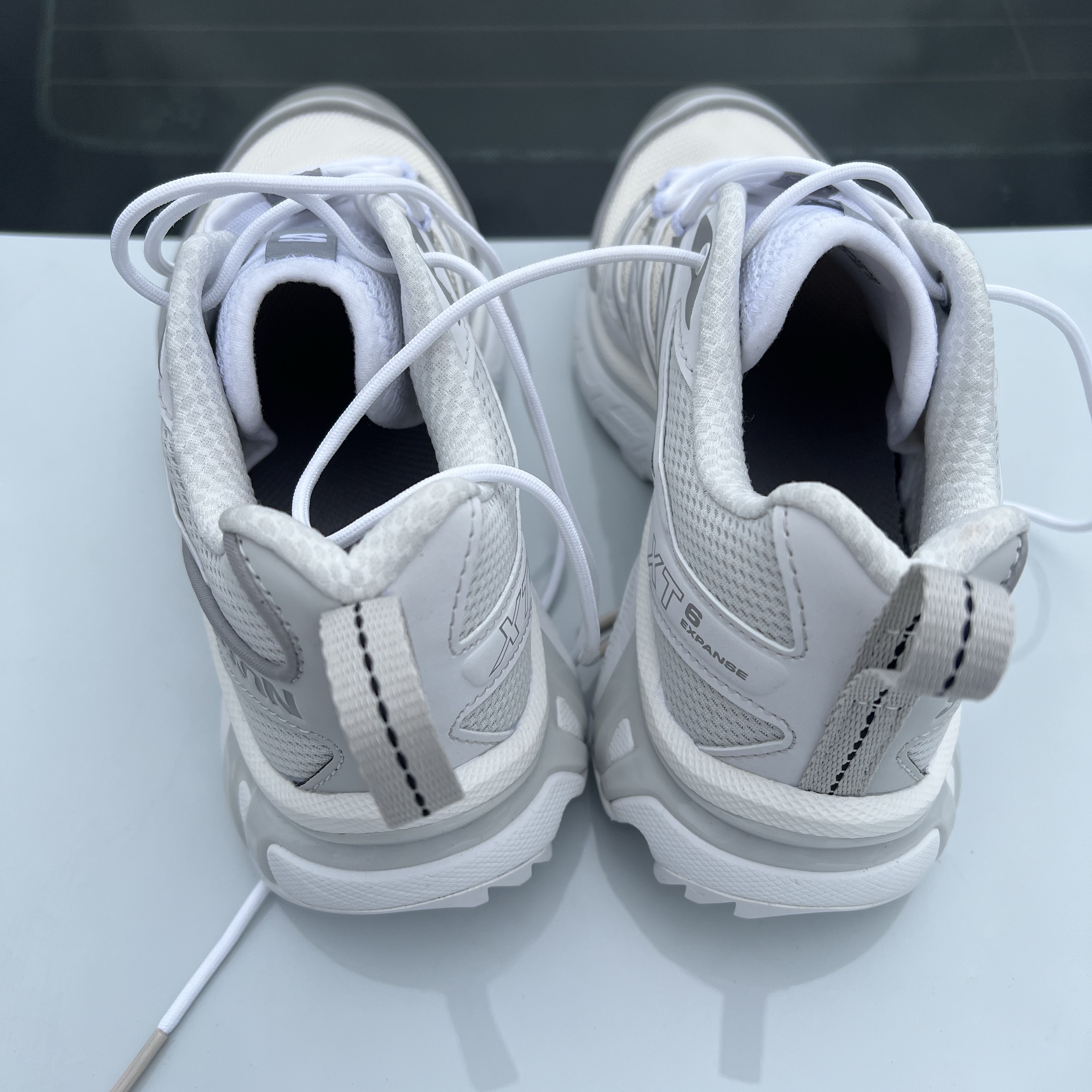 Salomon XT-6 Expanse Vanilla Ice White 착용 스타일