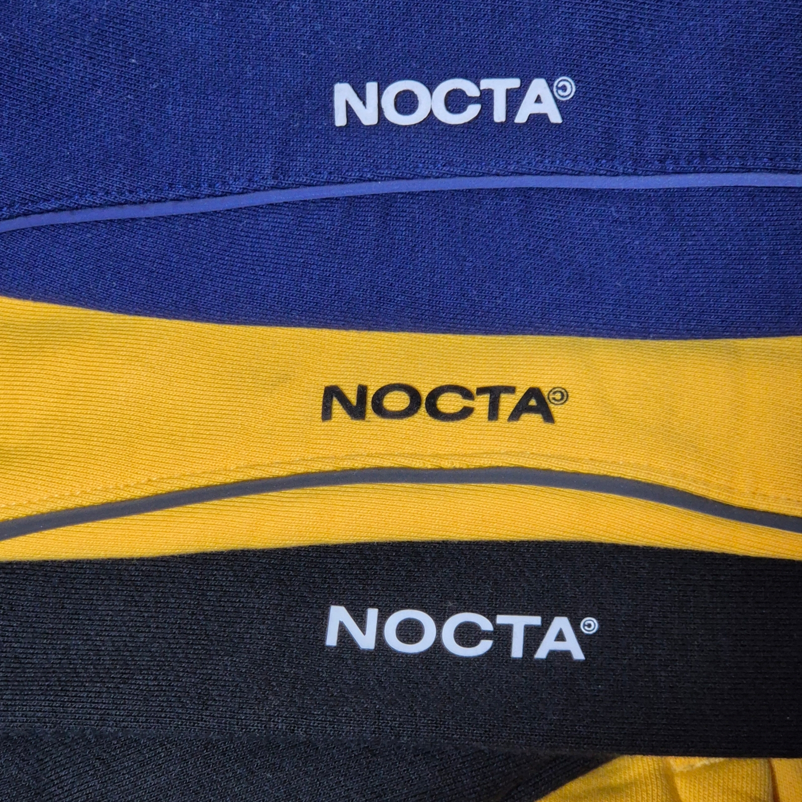 Nike x Drake Nocta Cardinal Stock Essential Hoodie Navy - Asia, Nike x Drake Nocta Essential Hoodie University Gold - Asia 착용 스타일 - 1