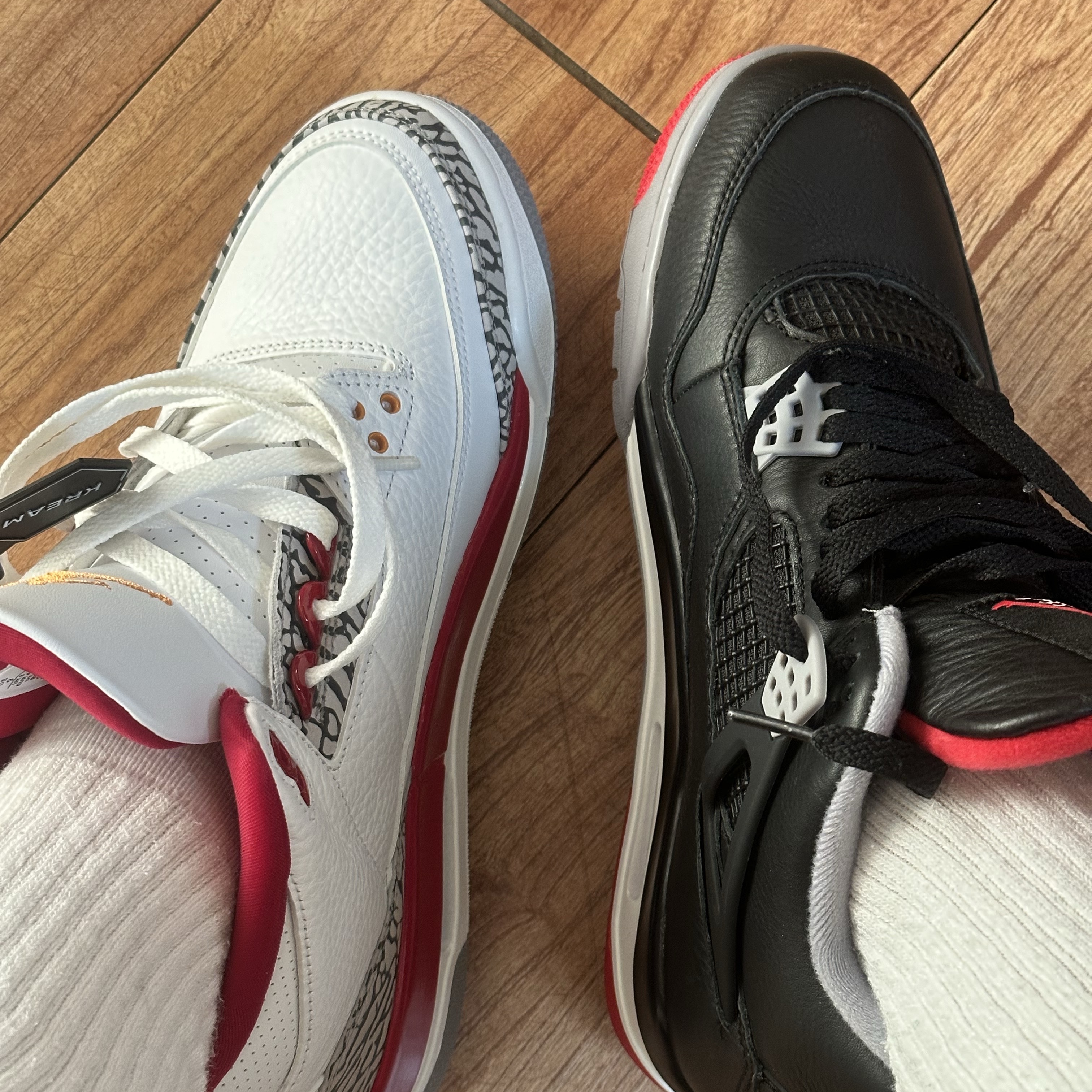 Jordan 4 Retro Bred Reimagined, Jordan 1 Retro High OG Pollen 착용 스타일 - 1