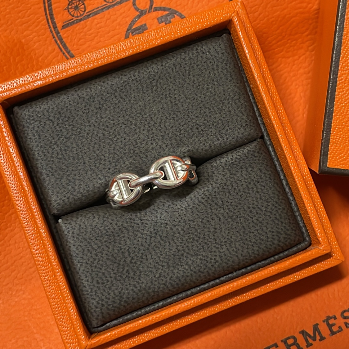 (W) Hermes Small Chaine D'Ancre Enchainee Ring Sterling Silver 착용 스타일 - 3