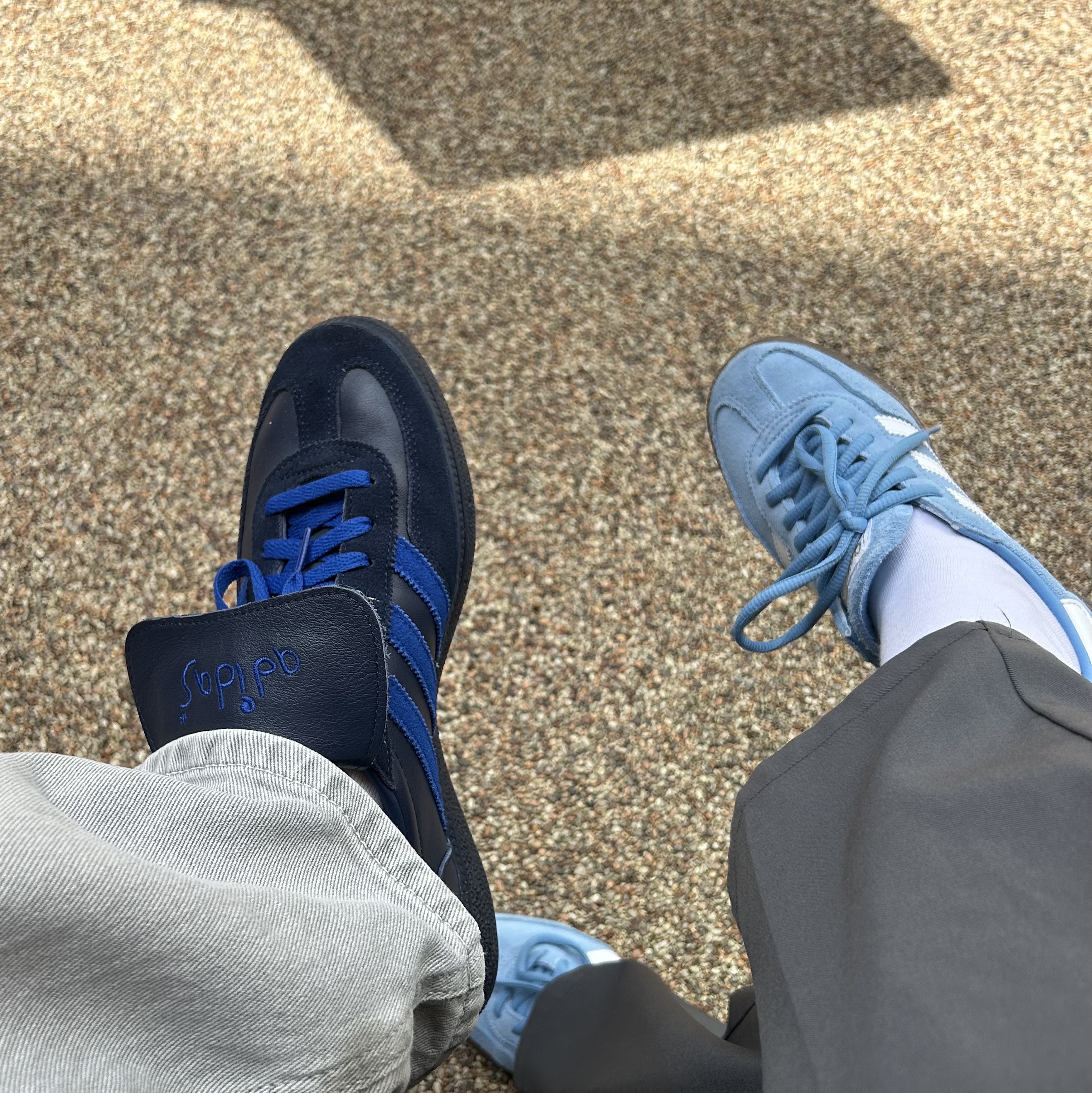 Adidas Spezial Handball Night Indigo Power Blue, Adidas Spezial Handball Light Blue 착용 스타일