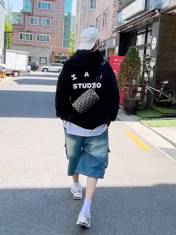 (W) Asics Gel-Kayano 14 White Midnight, IAB Studio Hoodie Black 착용 스타일 - 8