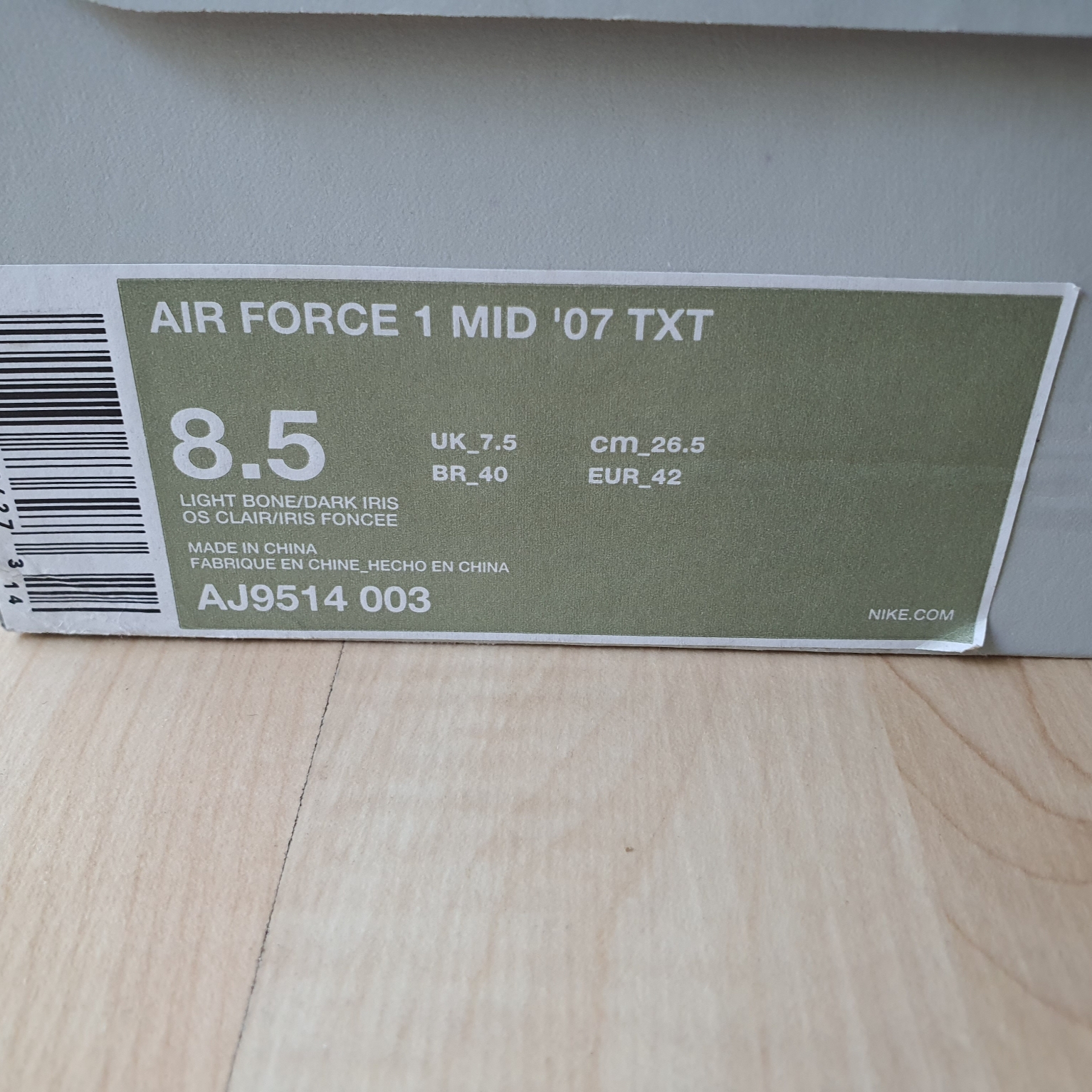 Nike Air Force 1 Mid '07 TXT Light Bone Dark Iris 착용 스타일 - 5