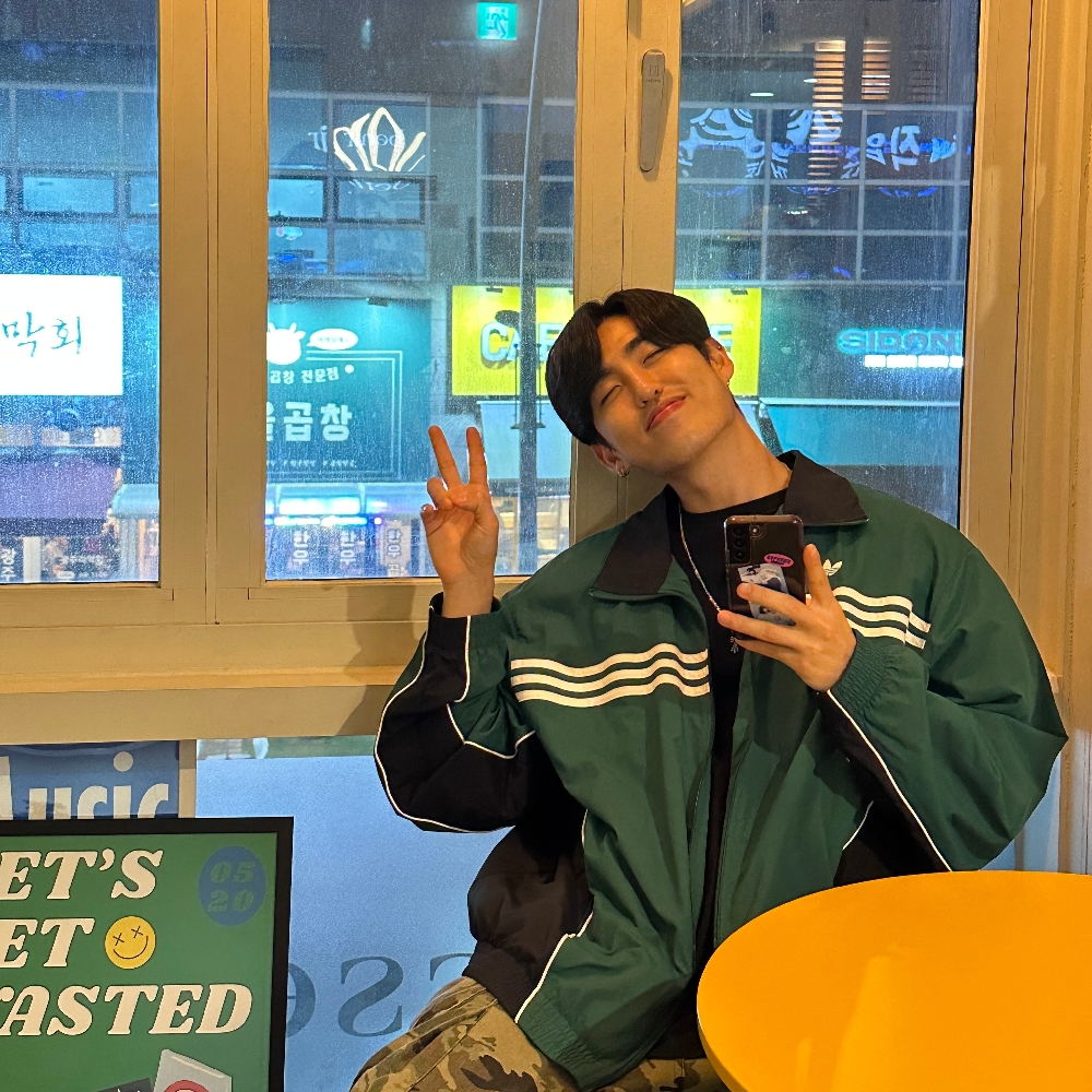 KREAM 프로필 이미지