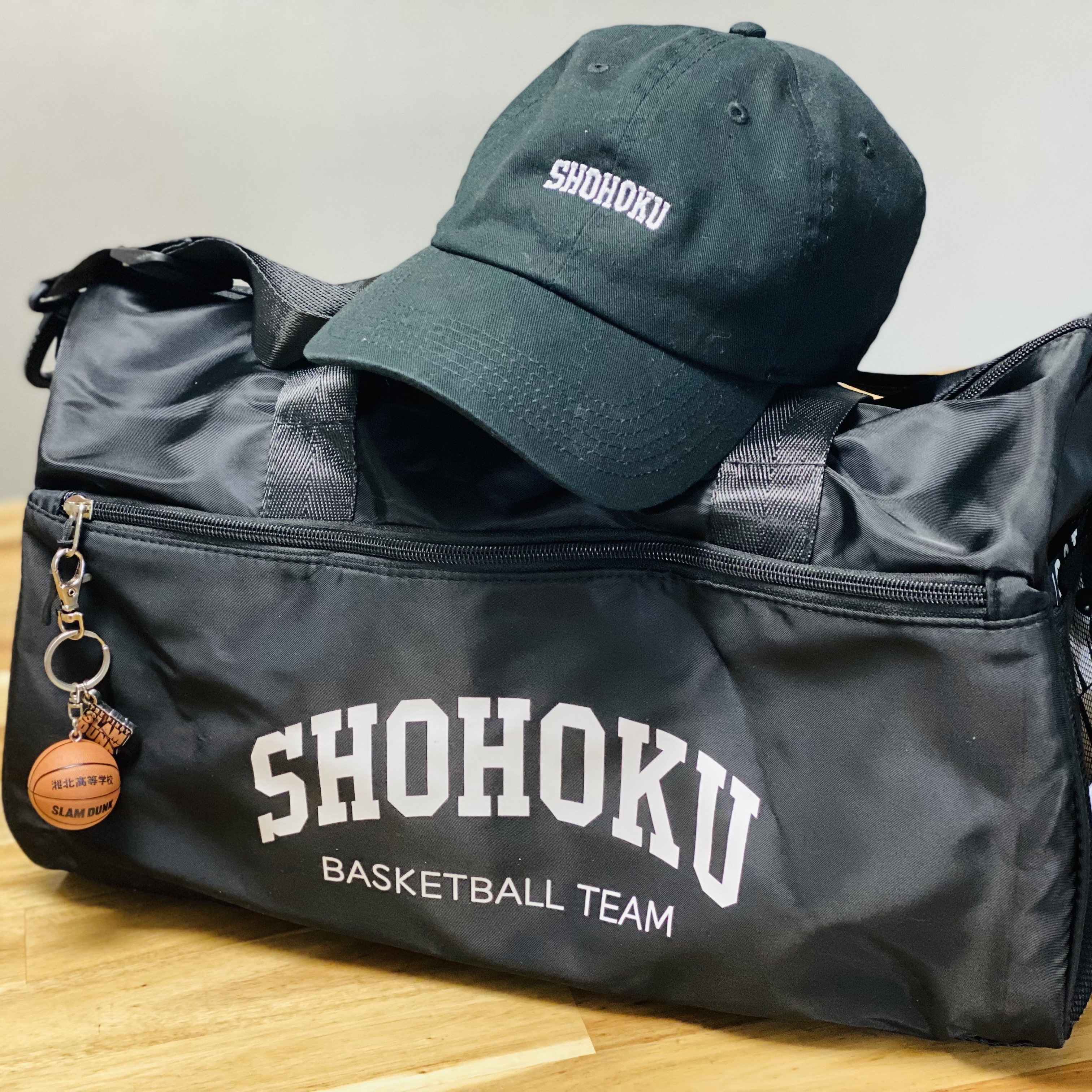Toei Studio The First Slam Dunk Cap Black, Toei Studio The First Slam Dunk Twin Key Holder 착용 스타일 - 1