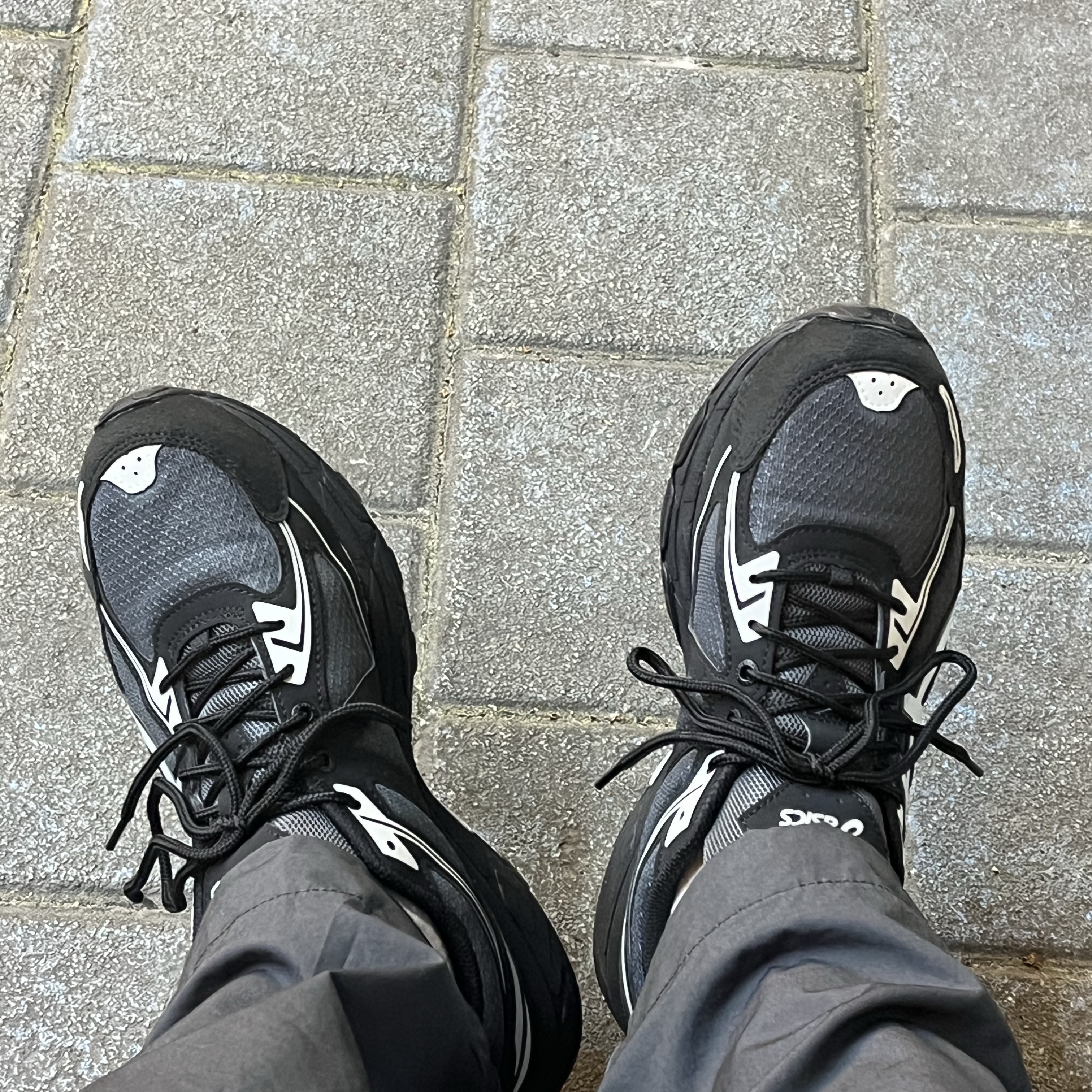Asics Gel-Venture 6 Carrier Grey 착용 스타일 - 3