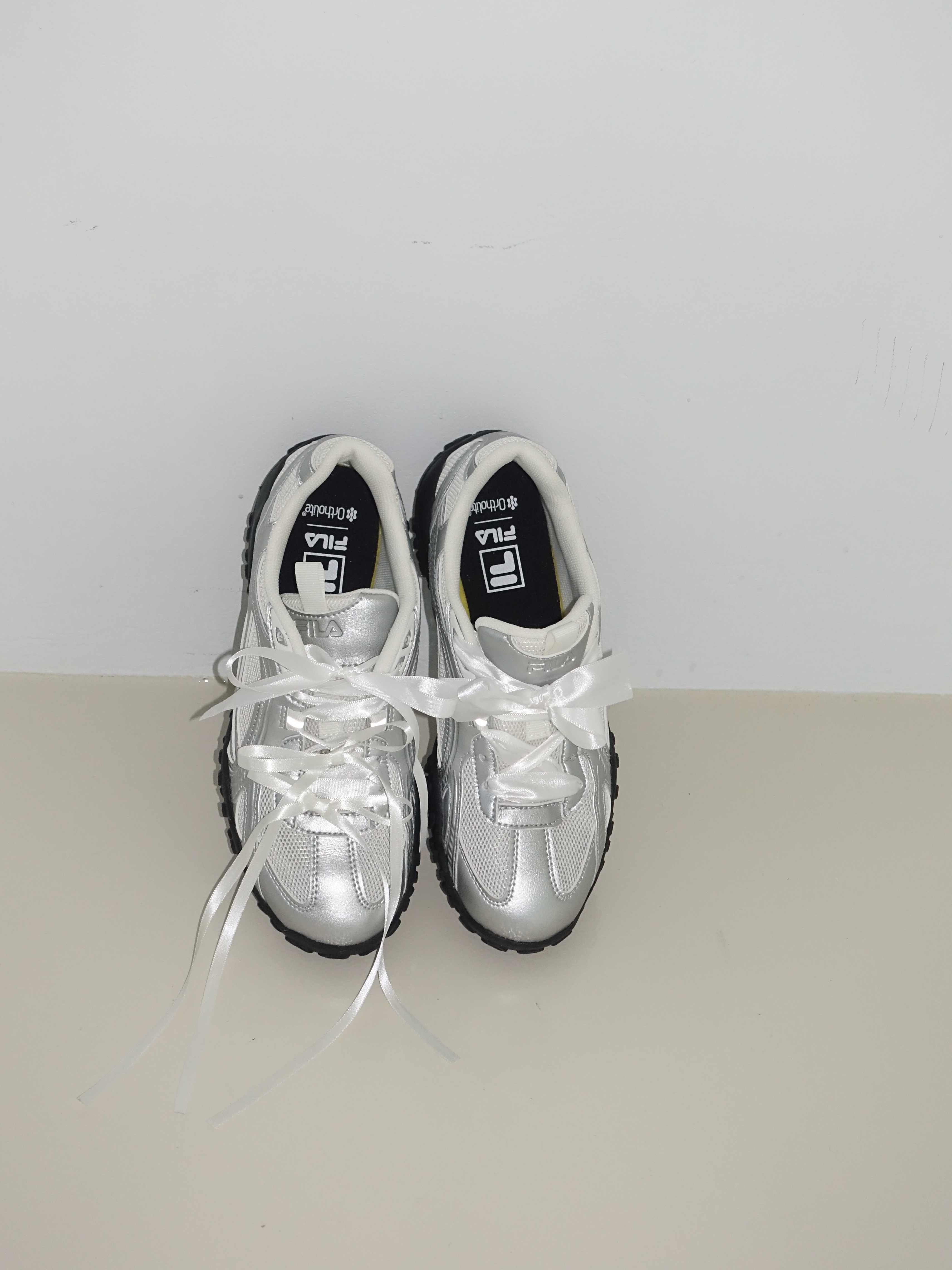 Fila Echappe MS Silver Moon 착용 스타일 - 7