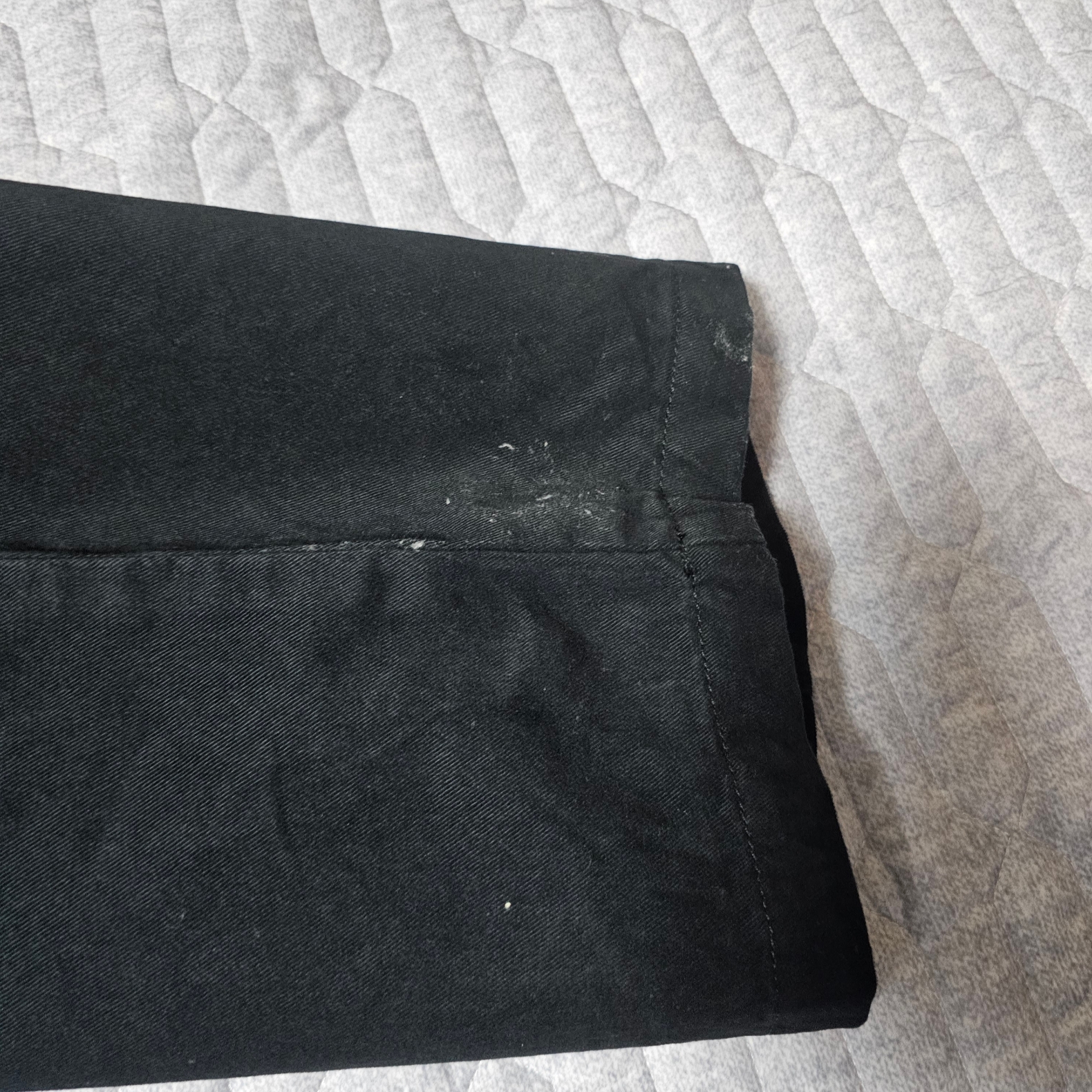 Stussy Airbrush Icon Beach Pants Black 착용 스타일 - 3