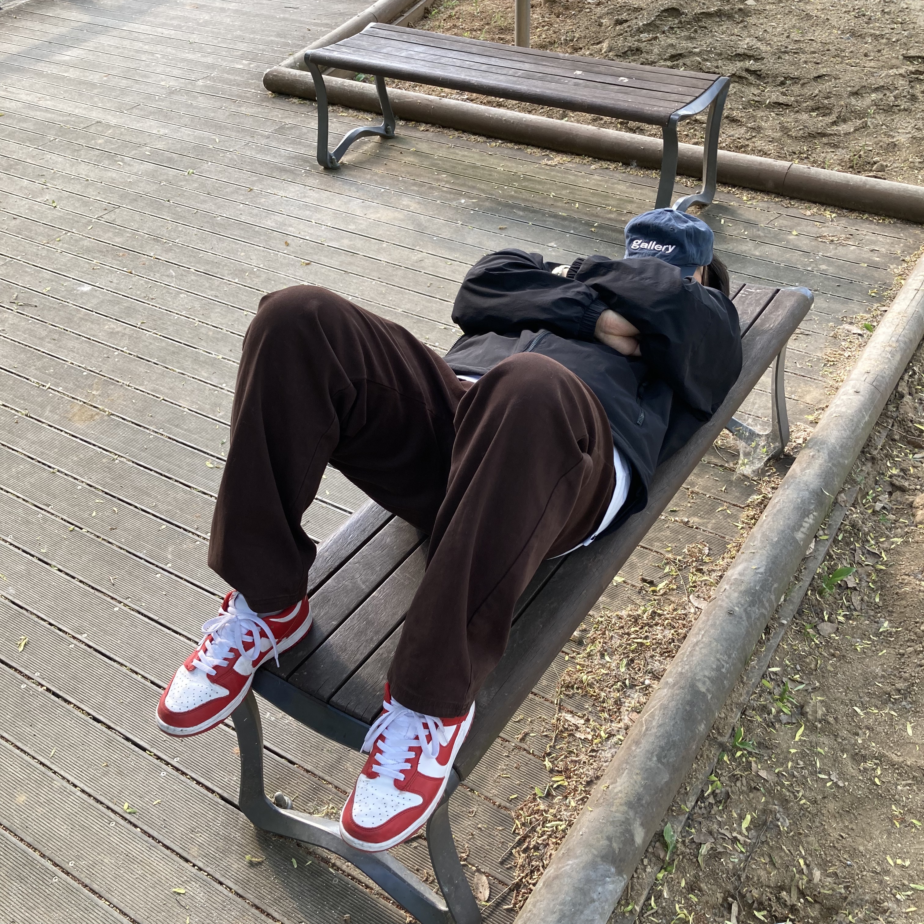 Nike Dunk Low SP White and University Red 2023 착용 스타일