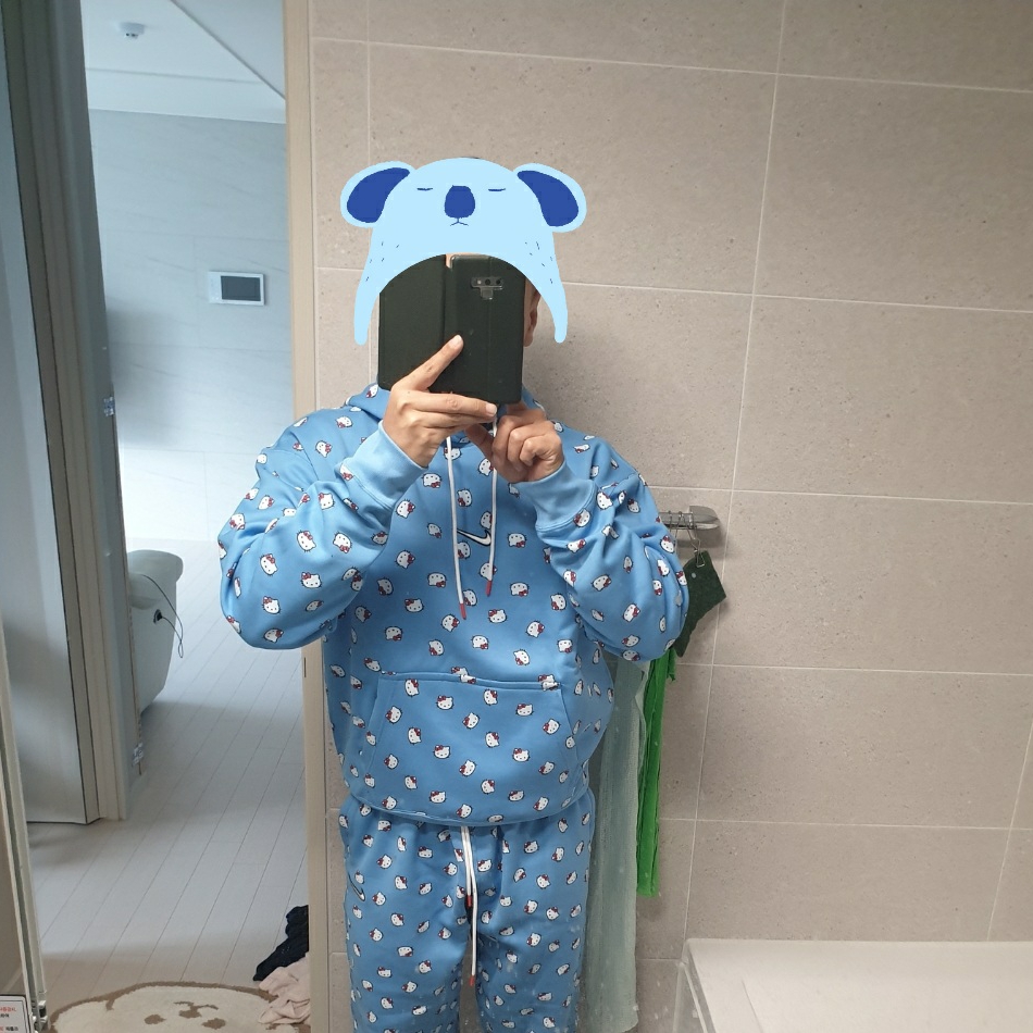 Nike x Hello Kitty NRG Fleece Hoodie Blue - Asia, Nike x Hello Kitty NRG Fleece Pants Blue - Asia 착용 스타일 - 1