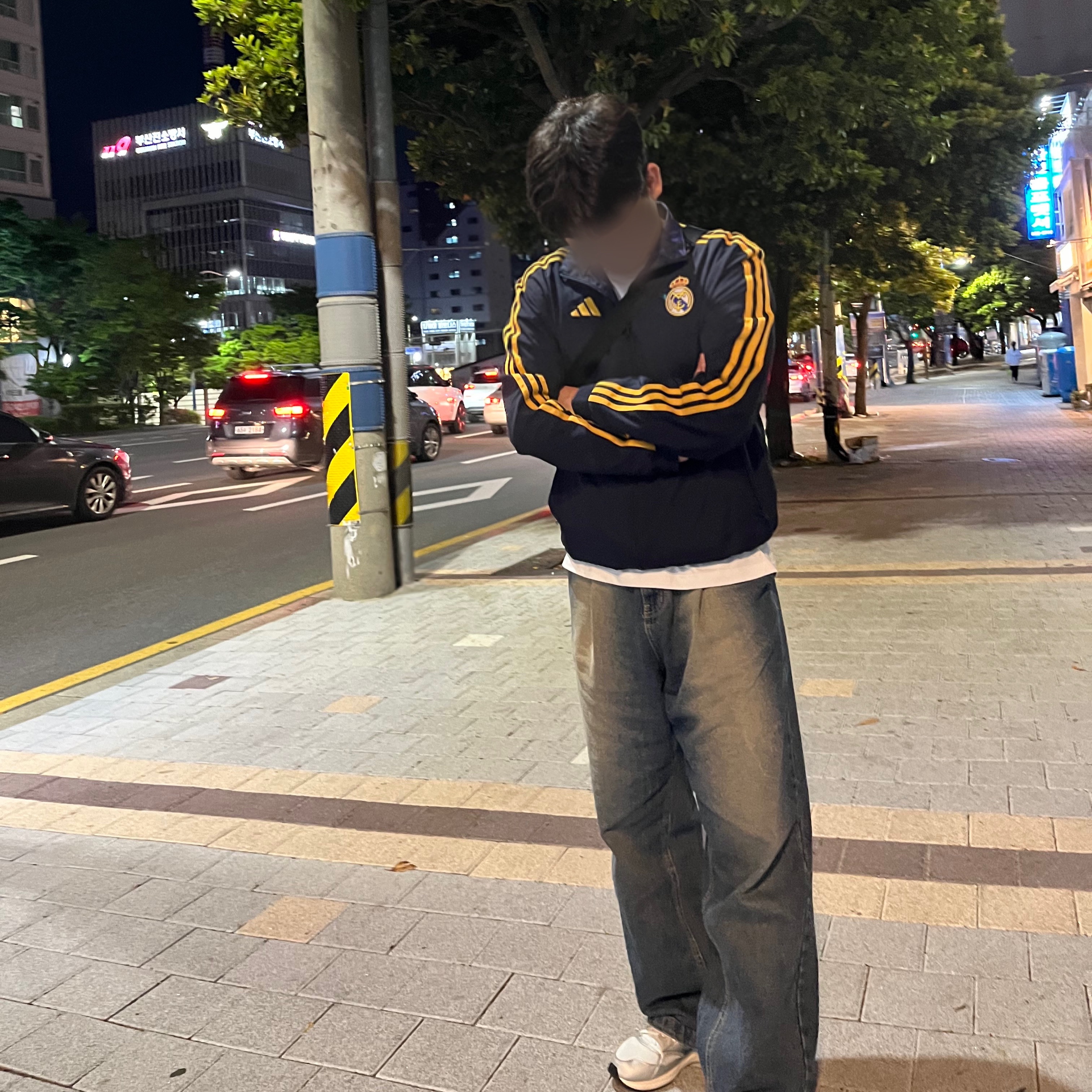 Adidas Real Madrid Anthem Jacket Legend Ink - KR Sizing 착용 스타일