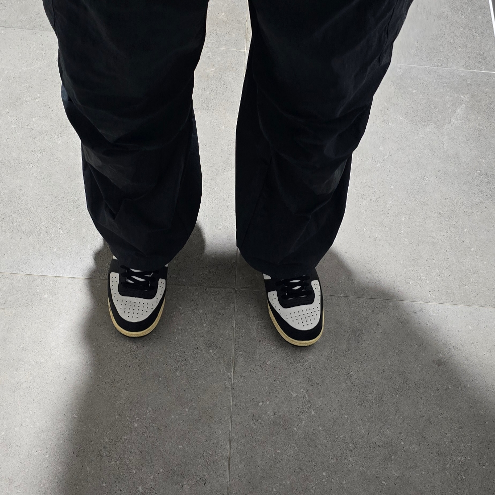 Nike Terminator High Black and Phantom 착용 스타일 - 1