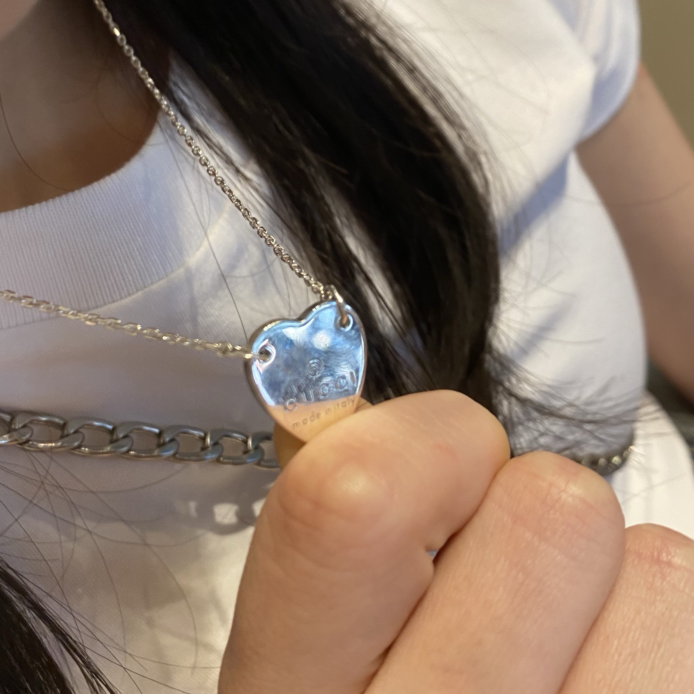 Gucci Trademark Heart Pendant Necklace Silver 착용 스타일 - 2
