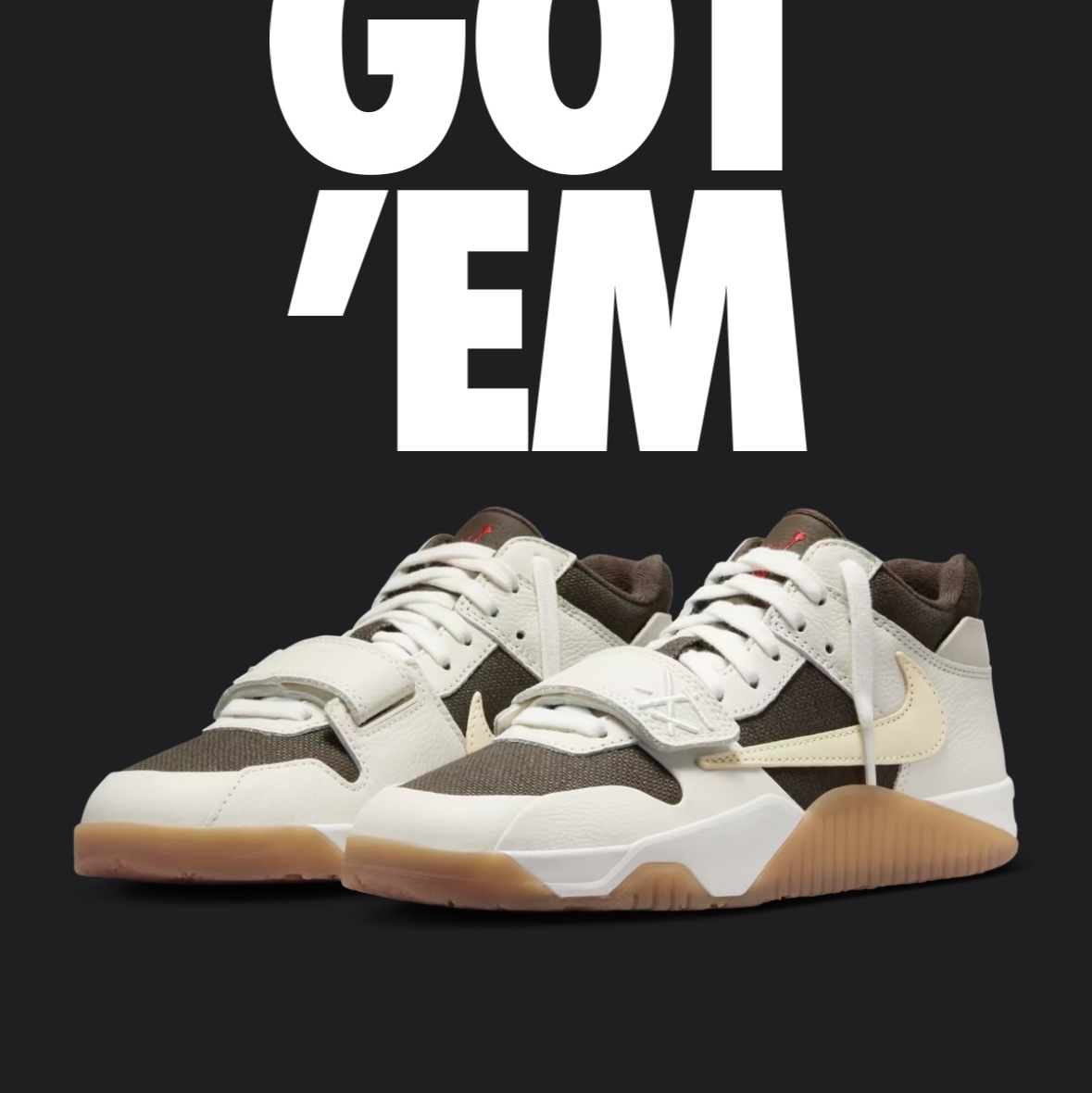 Jordan x Travis Scott Jumpman Jack TR Sail and Dark Mocha 착용 스타일 - 5