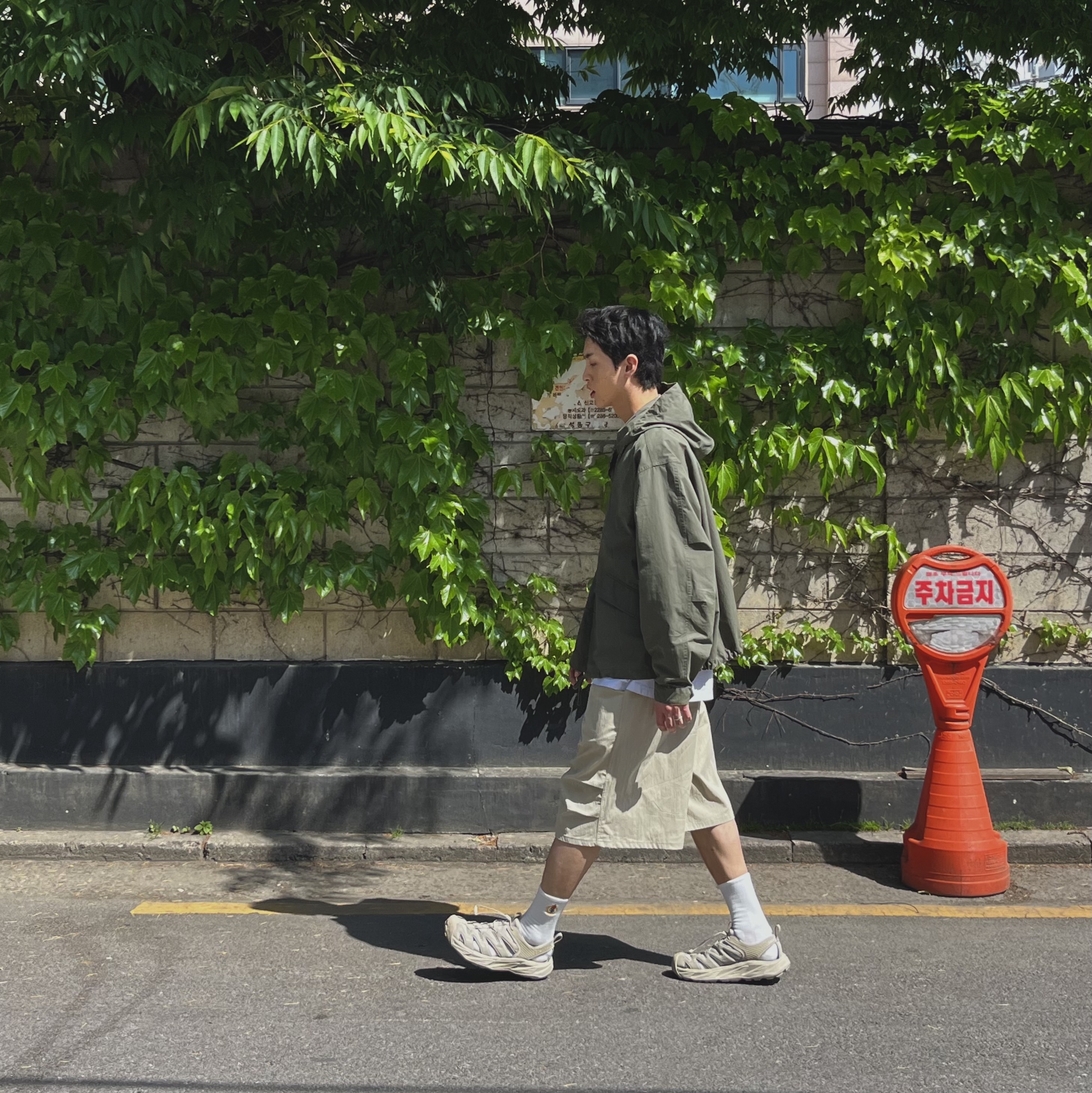 Hoka Hopara Oxford Tan 착용 스타일 - 2