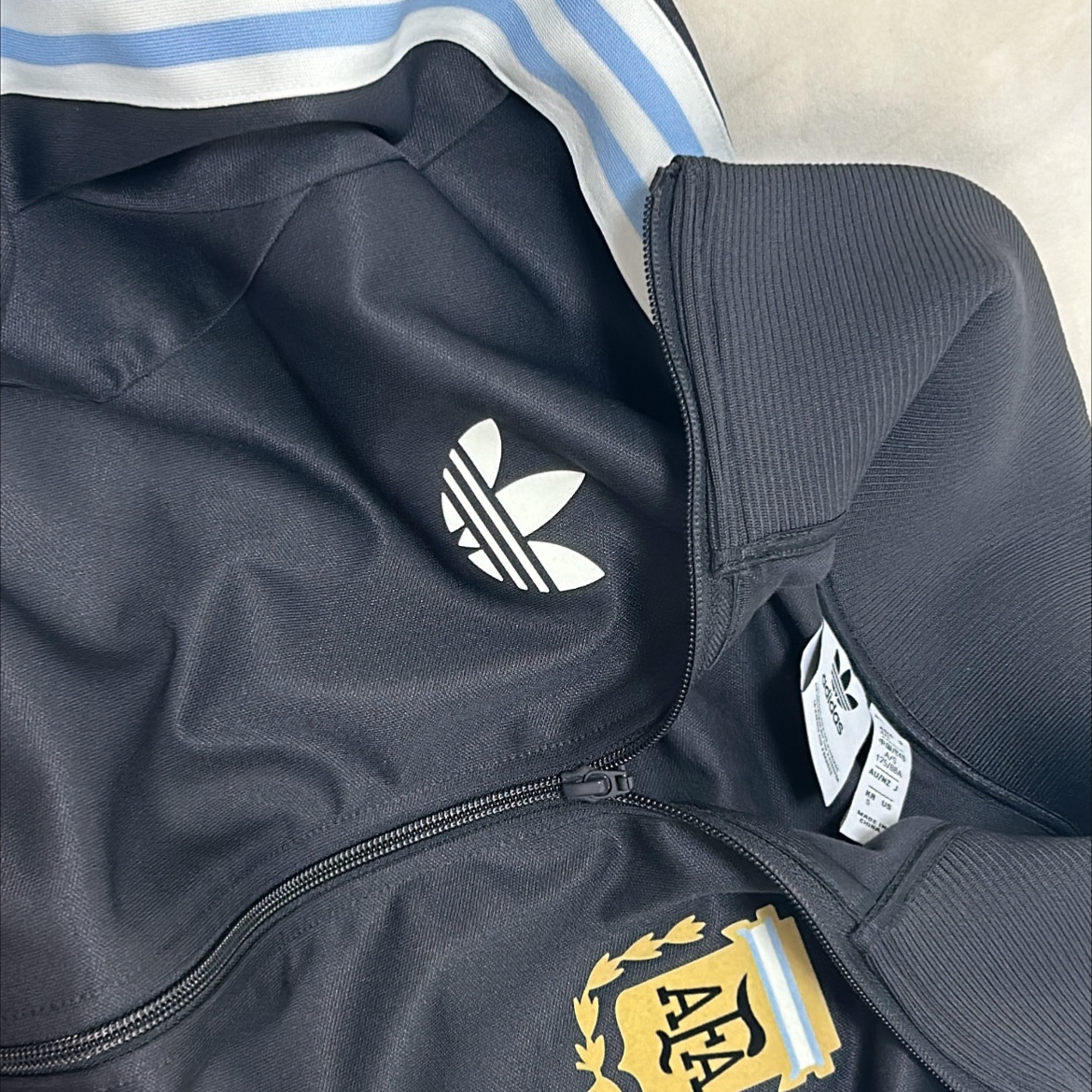 Adidas Argentina Beckenbauer Track Top Utility Black - KR Sizing 착용 스타일
