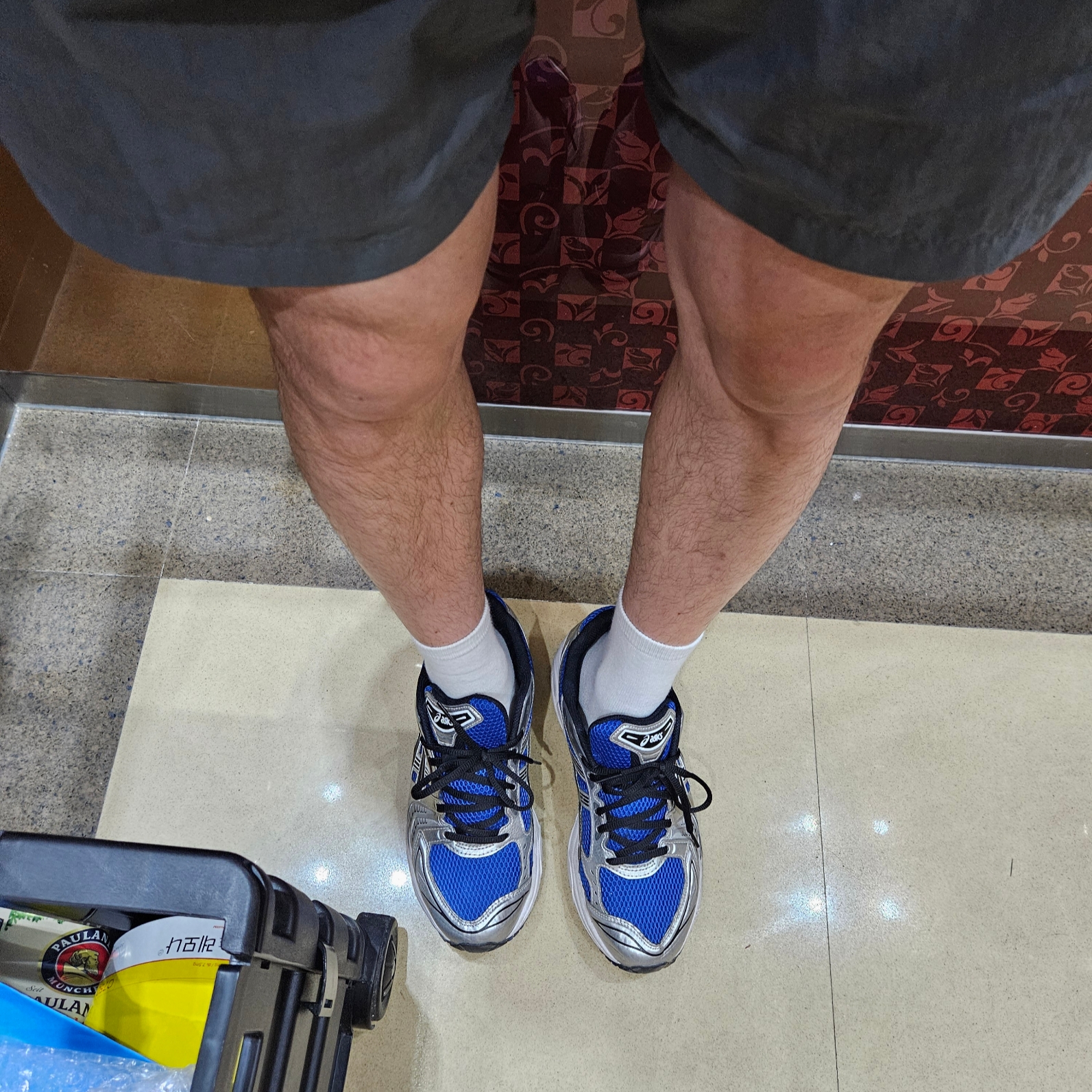 Asics Gel-Kayano 14 Monaco Blue Black 착용 스타일