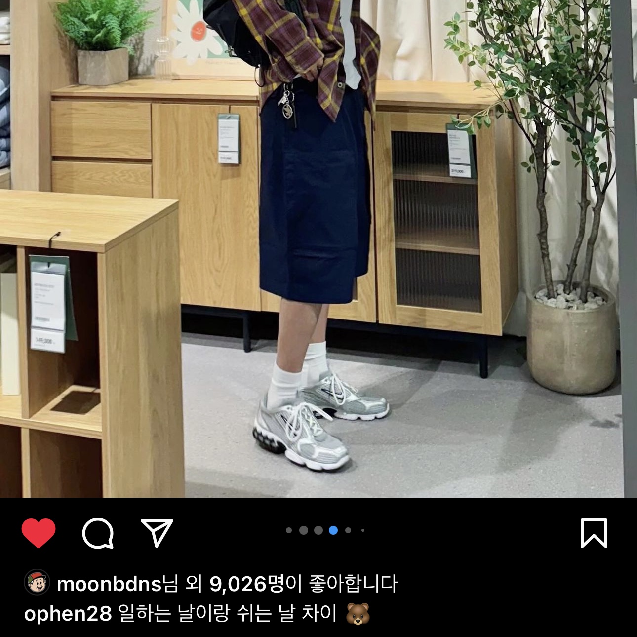 나이키 에어 줌 스피리돈 케이지 2 메탈릭 실버 착용 스타일 - 1