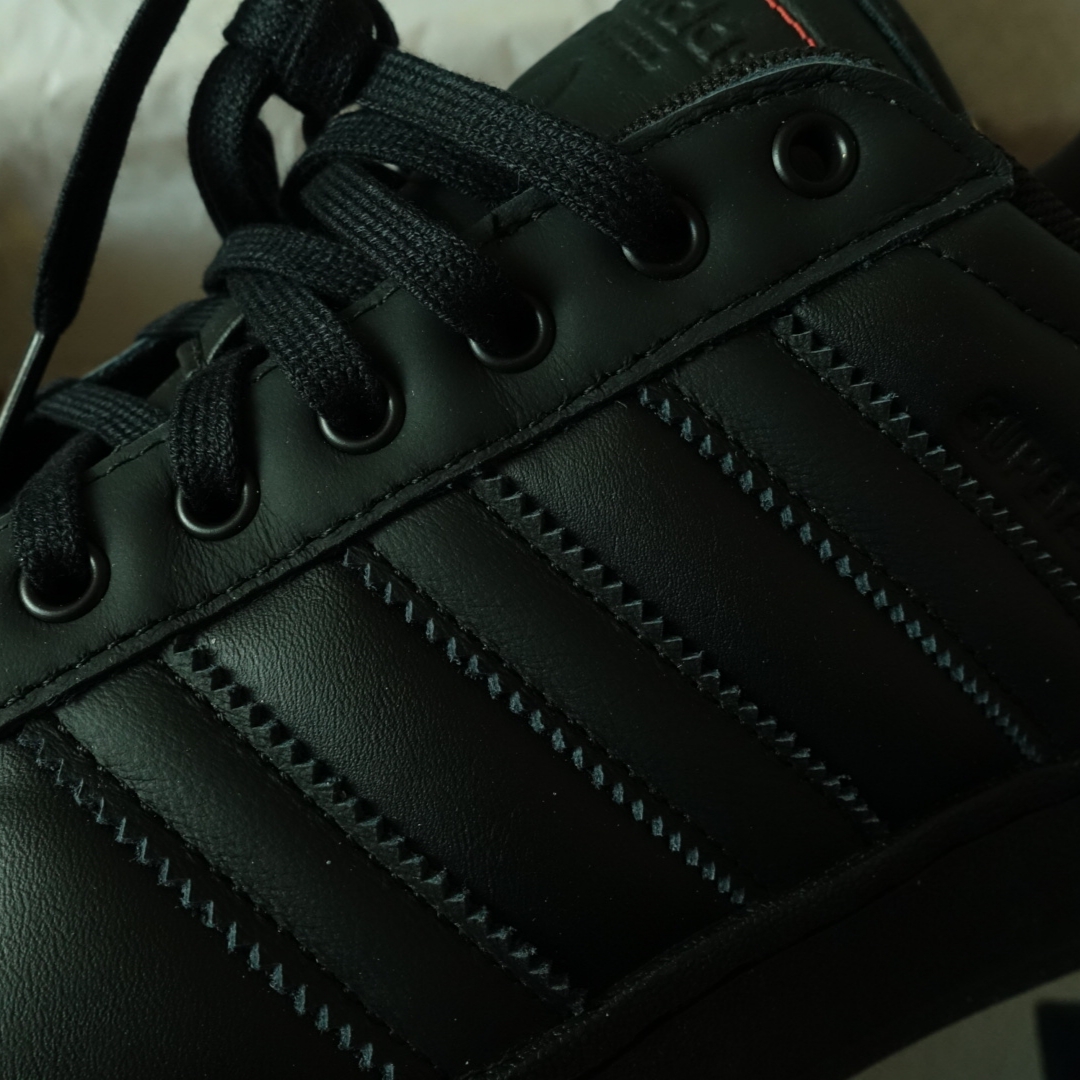 Adidas x Atmos Superstar XLG Core Black 착용 스타일 - 3