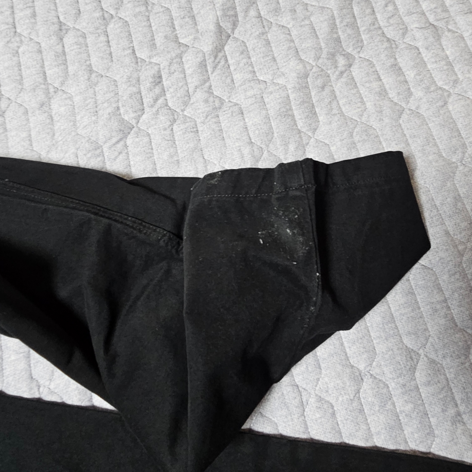 Stussy Airbrush Icon Beach Pants Black 착용 스타일 - 1