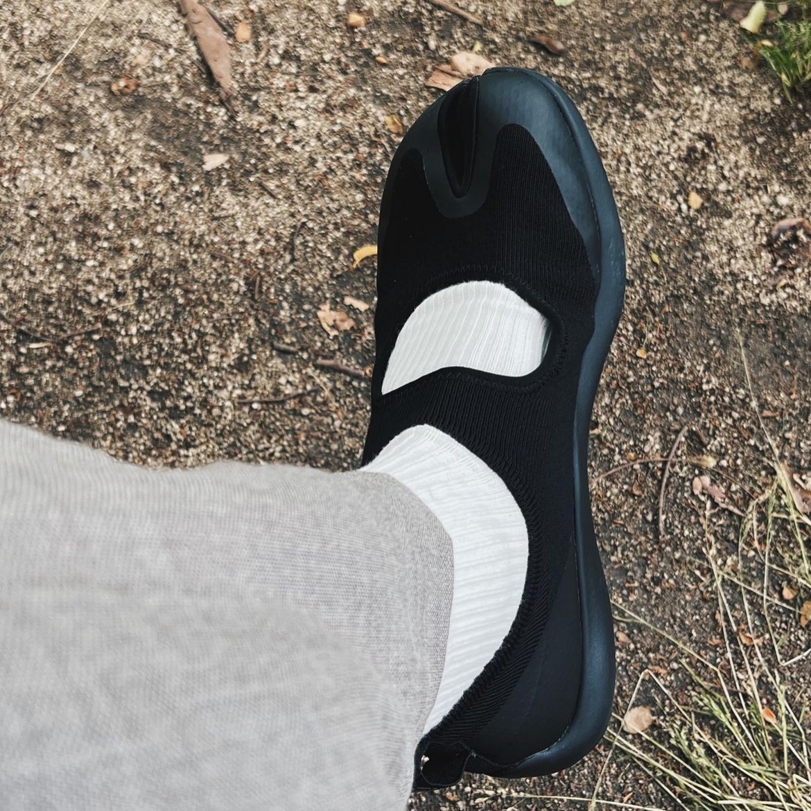 Tabi Sandal Black 착용 스타일
