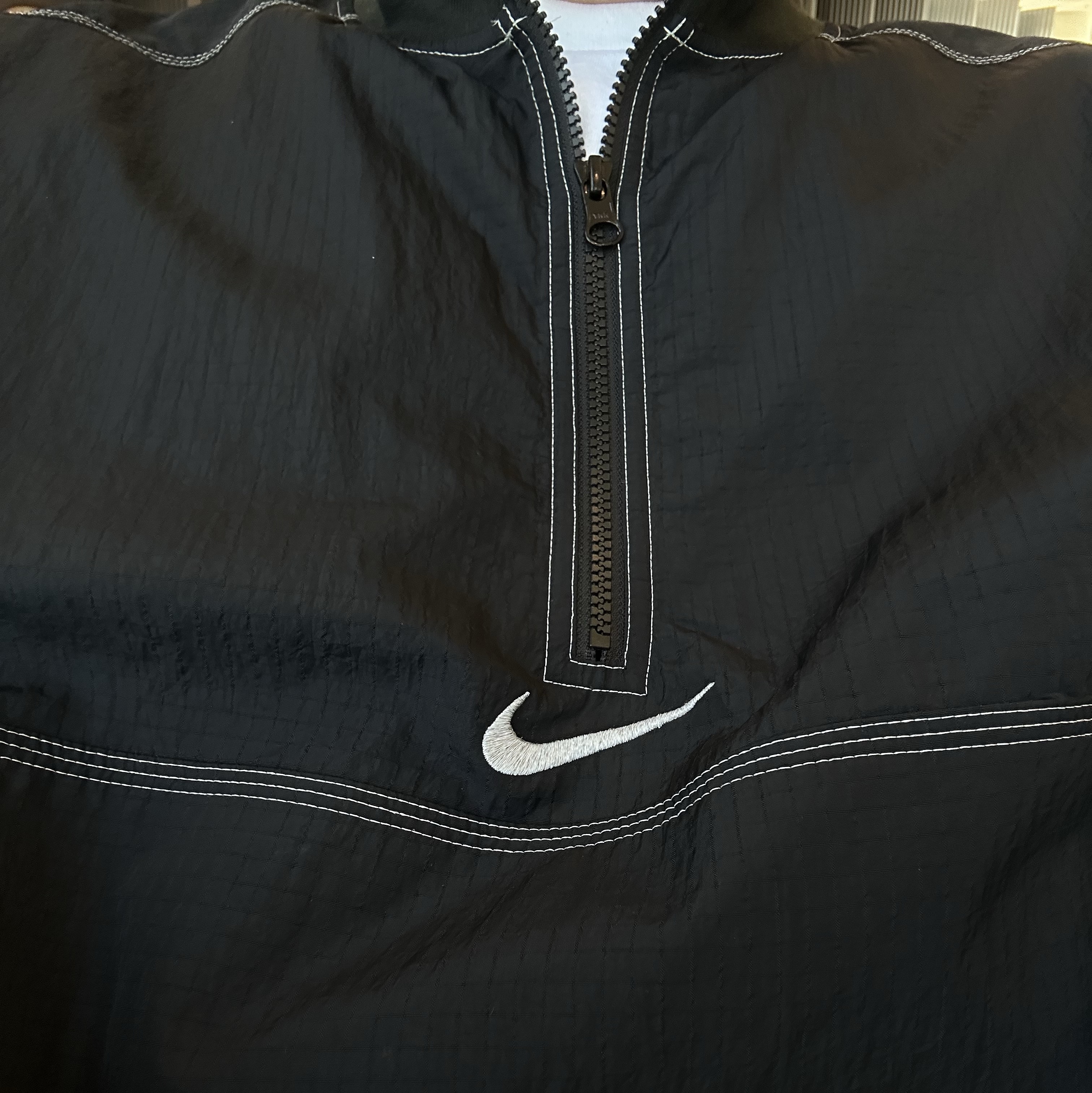 Supreme x Nike Ripstop Pullover Black - 24SS, Supreme Skeleton T-Shirt White - 23FW 착용 스타일 - 2