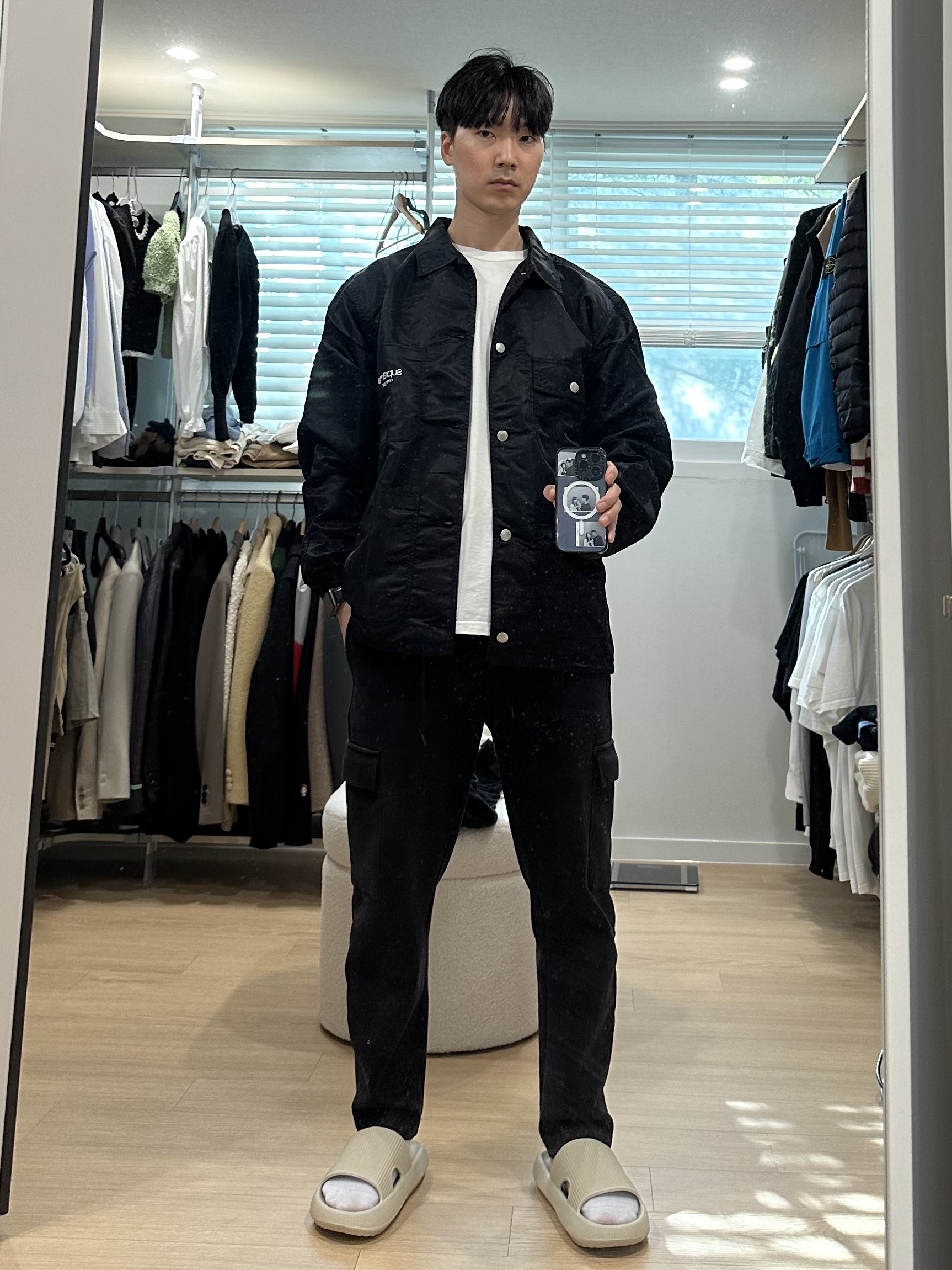 Supreme Nylon Chore Coat Black - 24SS 착용 스타일