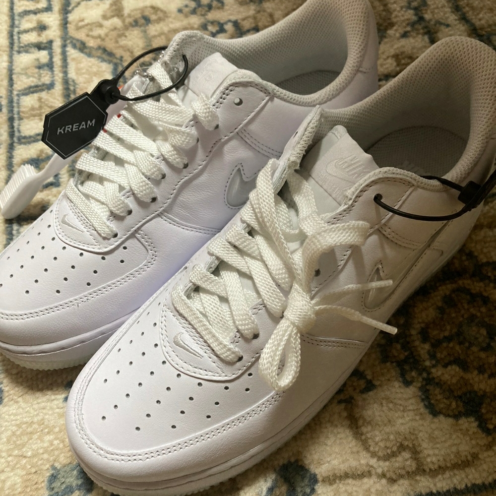 Nike Air Force 1 Low Color of The Month White Jewel 착용 스타일