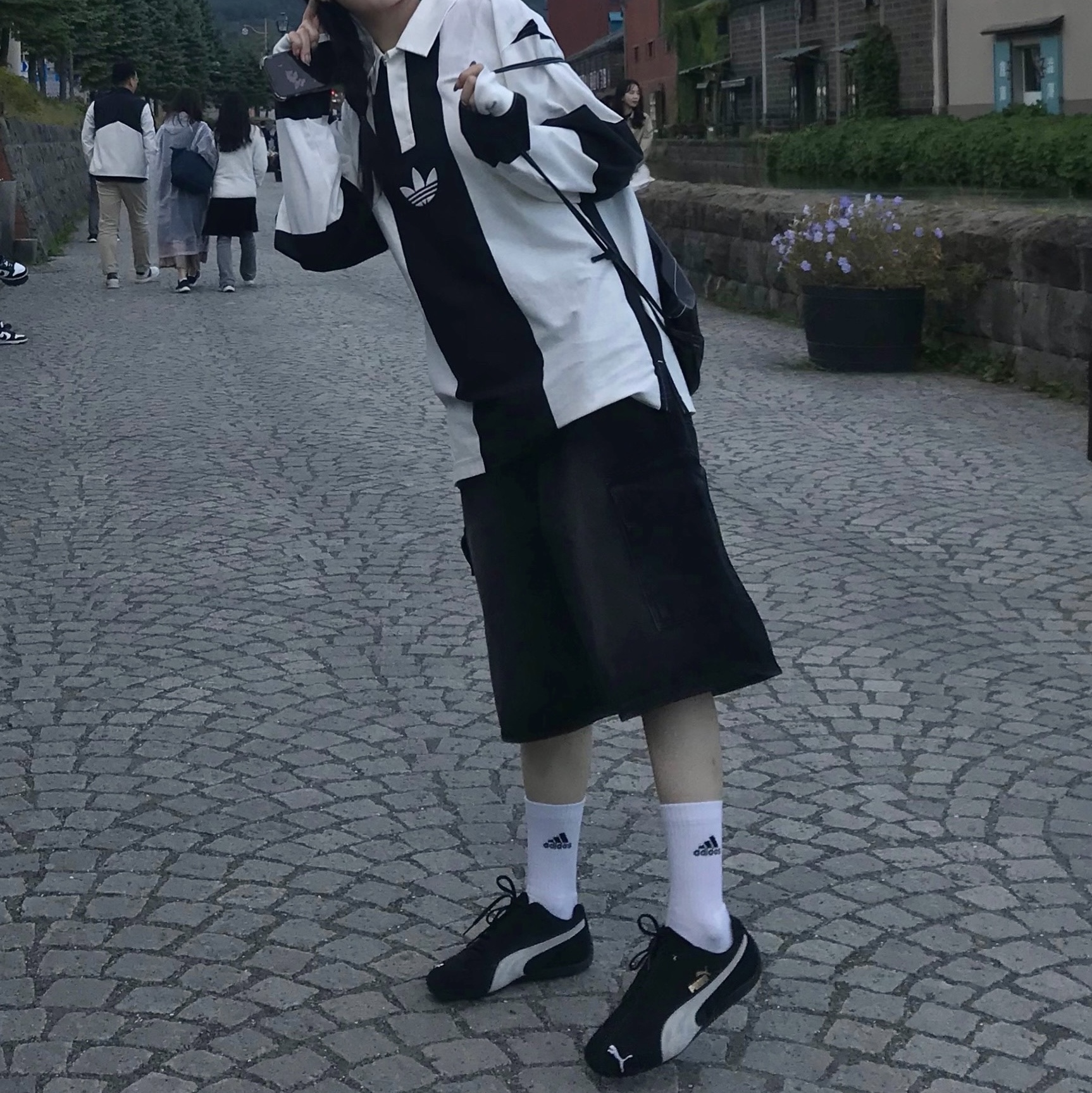Puma Speedcat LS Black White, Adidas Huck Rugby Long Sleeve T-Shirt Black - KR Sizing 착용 스타일 - 3