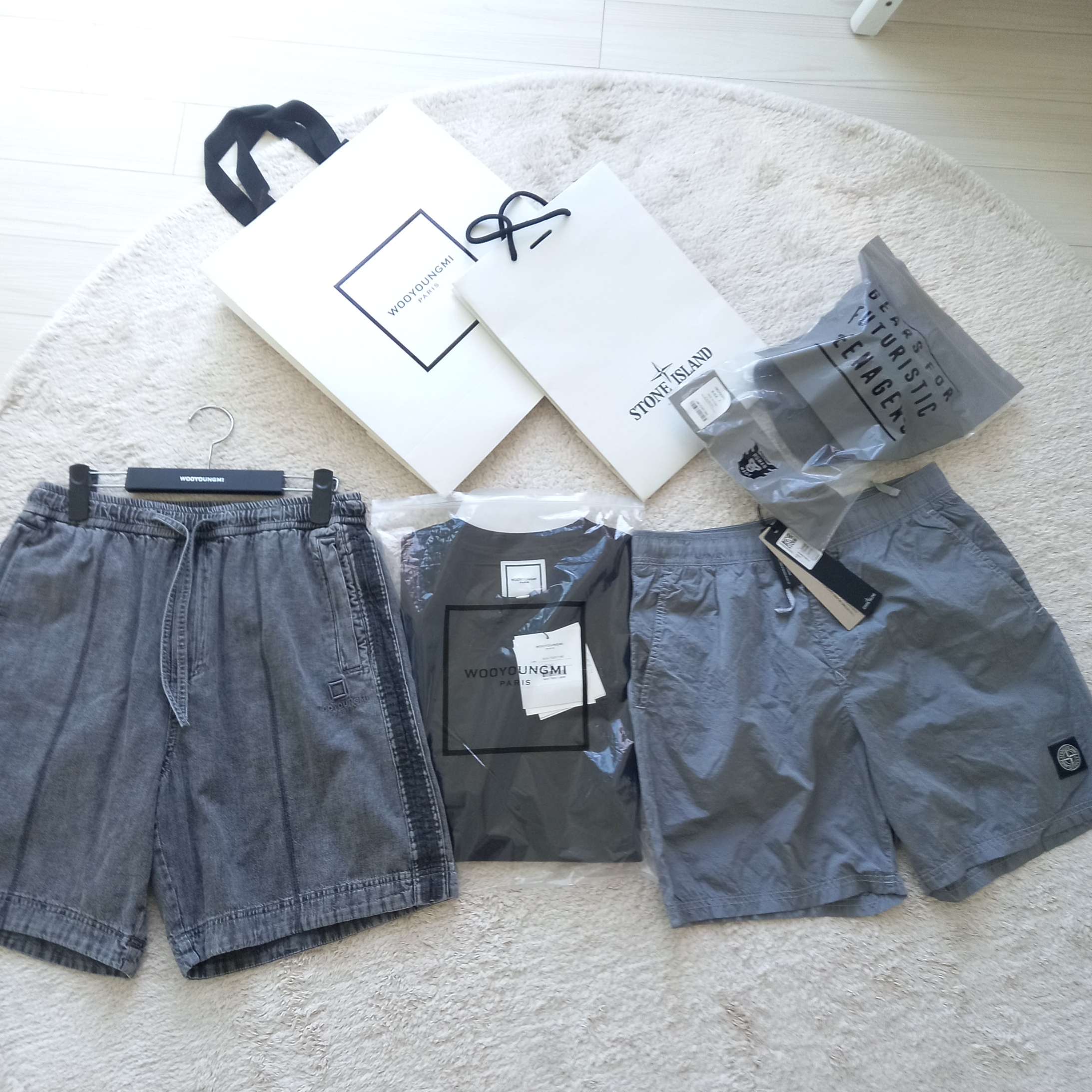 Stone Island B0943 Nylon Metal Swimming Trunk Sky Blue - 24SS, Wooyoungmi Luminous Jellyfish Back Logo T-Shirt White - 24SS 착용 스타일