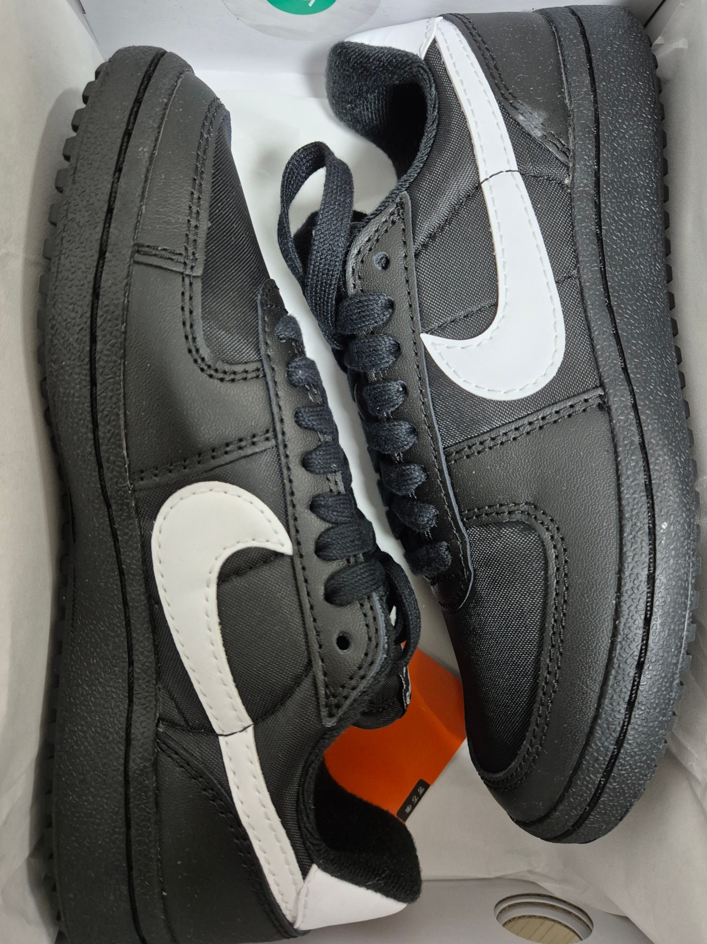 Nike Field General 82 SP Black and White 착용 스타일