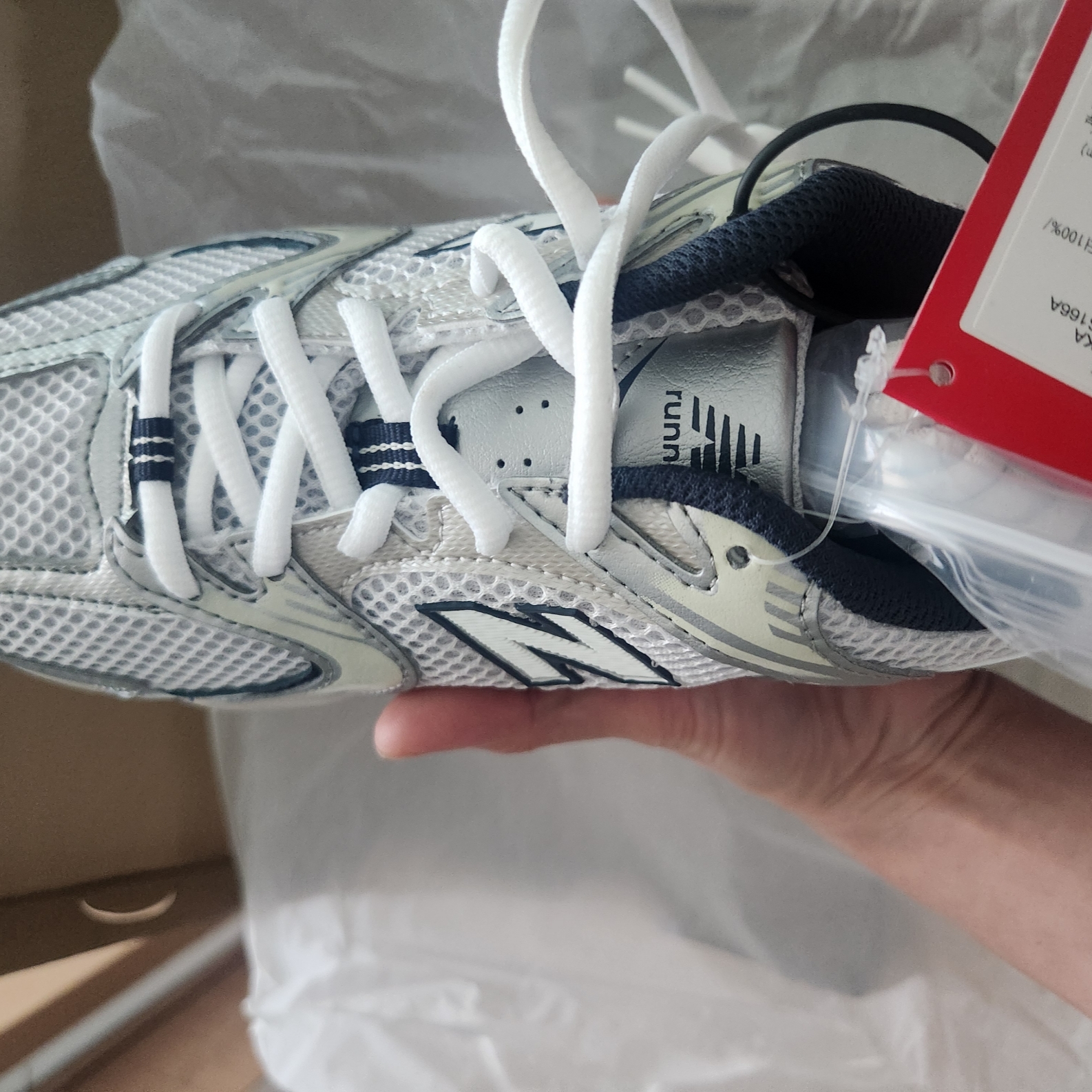 New Balance 530 Steel Grey 착용 스타일