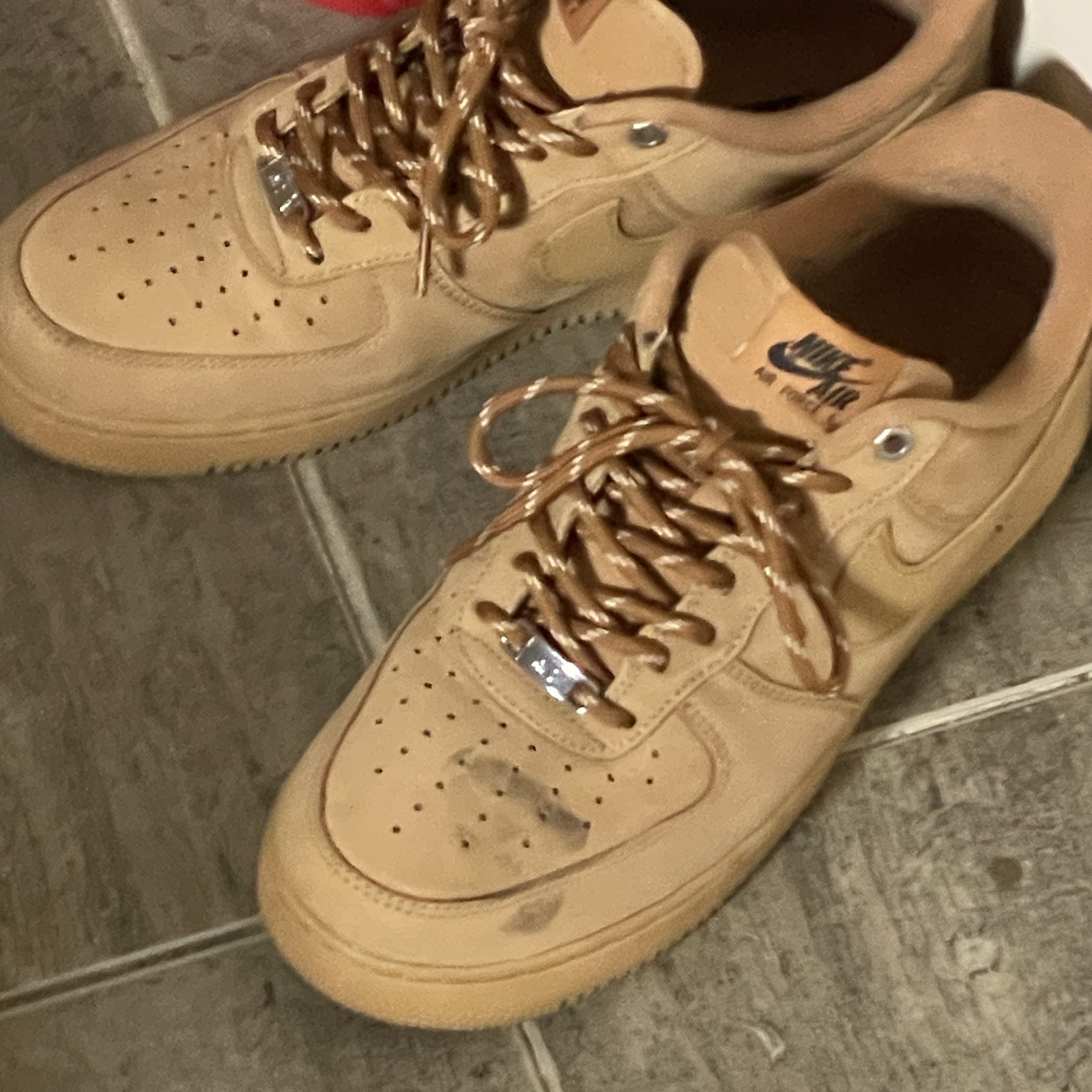 Nike Air Force 1 '07 WB Flax 착용 스타일