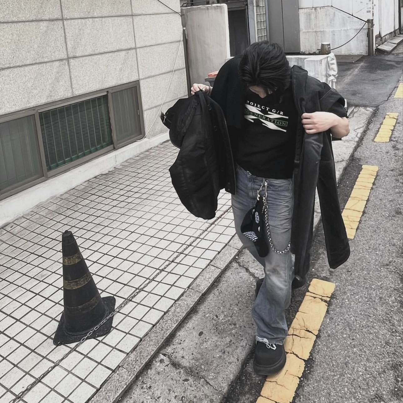 Project G/R Flare Jeans Blue 착용 스타일