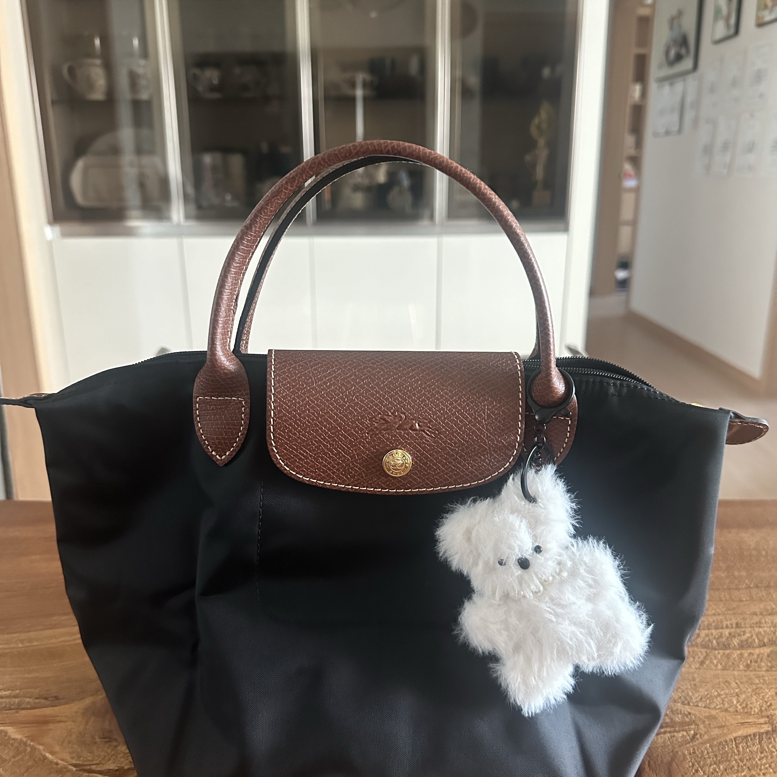 Longchamp Le Pliage Original Handbag S Black 착용 스타일
