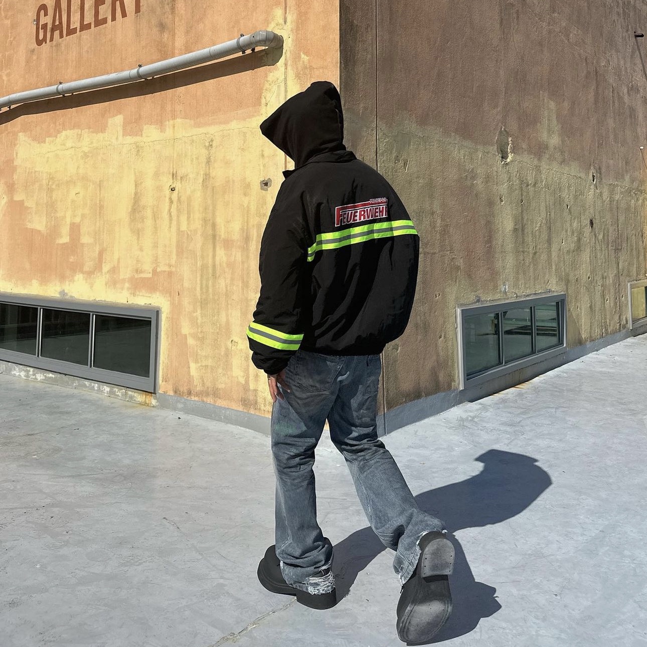 Project G/R Flare Jeans Blue 착용 스타일