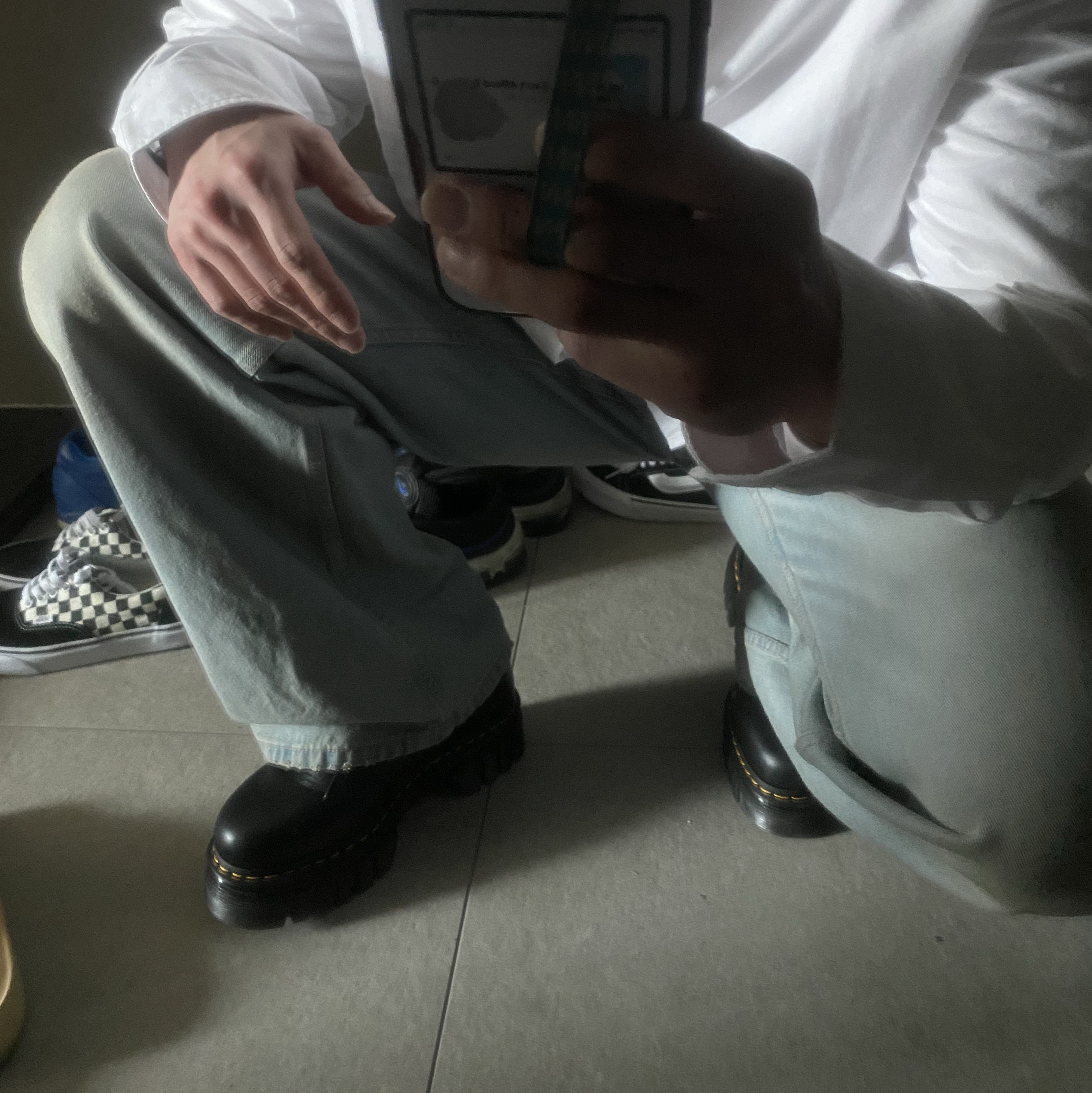 (W) Dr. Martens Audrick 3-Eye Shoes Black 착용 스타일
