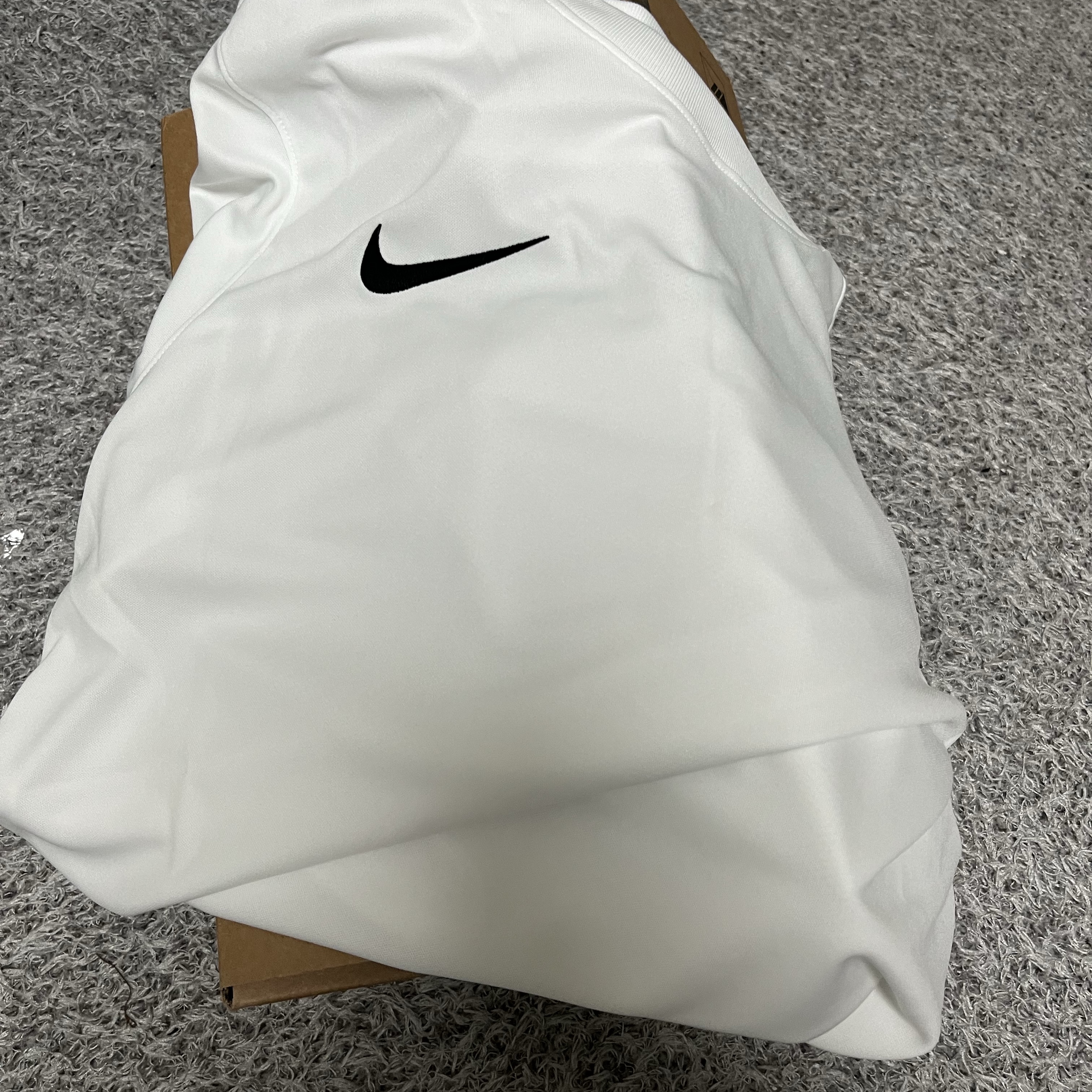 Nike Dri-Fit Park 7 T-Shirt White 착용 스타일