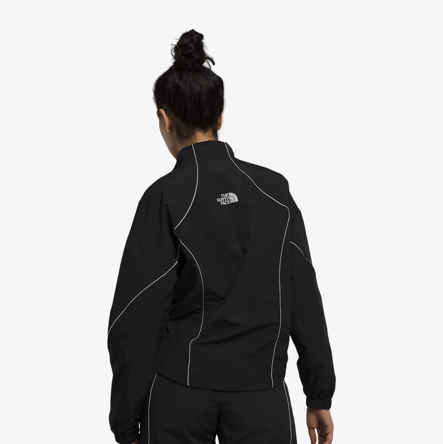 (W) The North Face Tek Piping Wind Jacket TNF Black 착용 스타일 - 1
